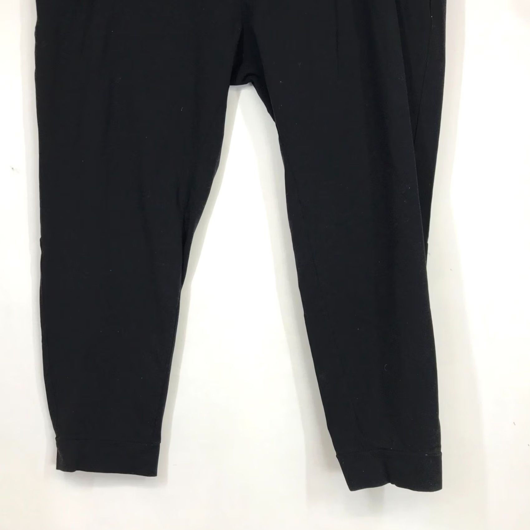Vintage PUBLIC REC Pants Mens 44 Black MEN ELASTIC WAIST NYLON BLEND JOGGER Size US 44 / EU 60 - 3 Thumbnail