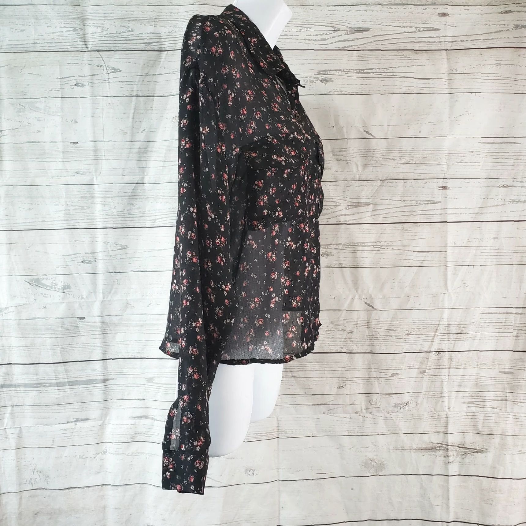 Vintage Wild Fable Womens Button Front Top Cropped Black Floral Sheer Size M Size M / US 6-8 / IT 42-44 - 3 Thumbnail