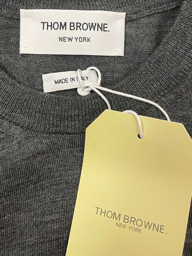 Thom Browne Thom browne Gray four-striped round-neck wool sweater 2504- Size US XXS / EU 40 - 5 Thumbnail