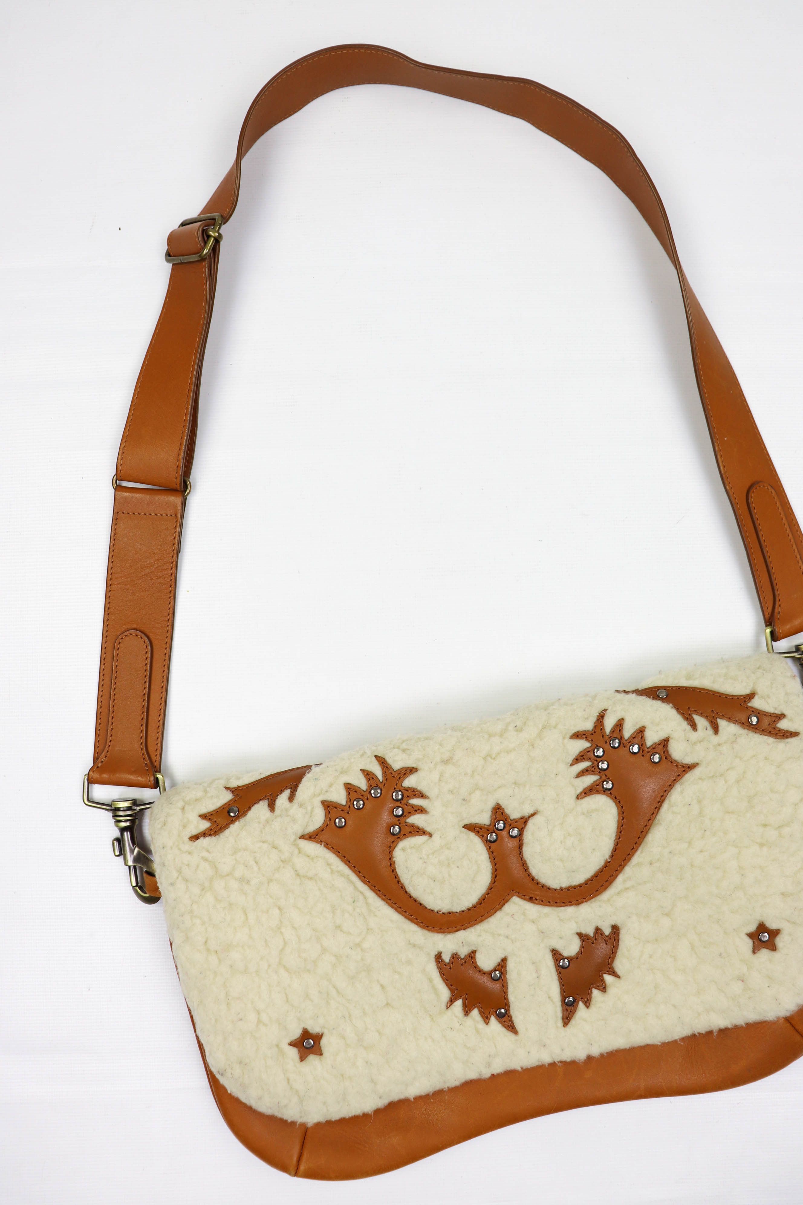 Designer × Leather La Stella Tan Beige Leather Crossbody Shoulder Bag Size ONE SIZE - 8 Thumbnail