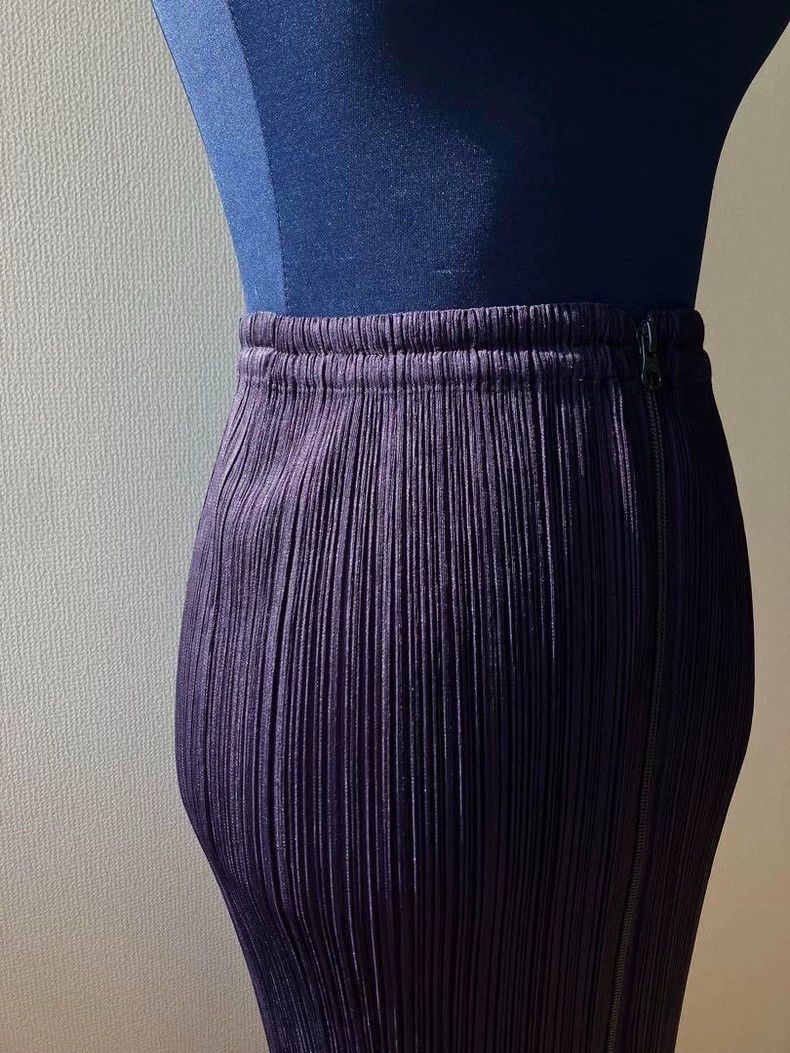 Issey Miyake Issey Miyake size:2 Purple pleated skirt Size 22" - 4 Thumbnail