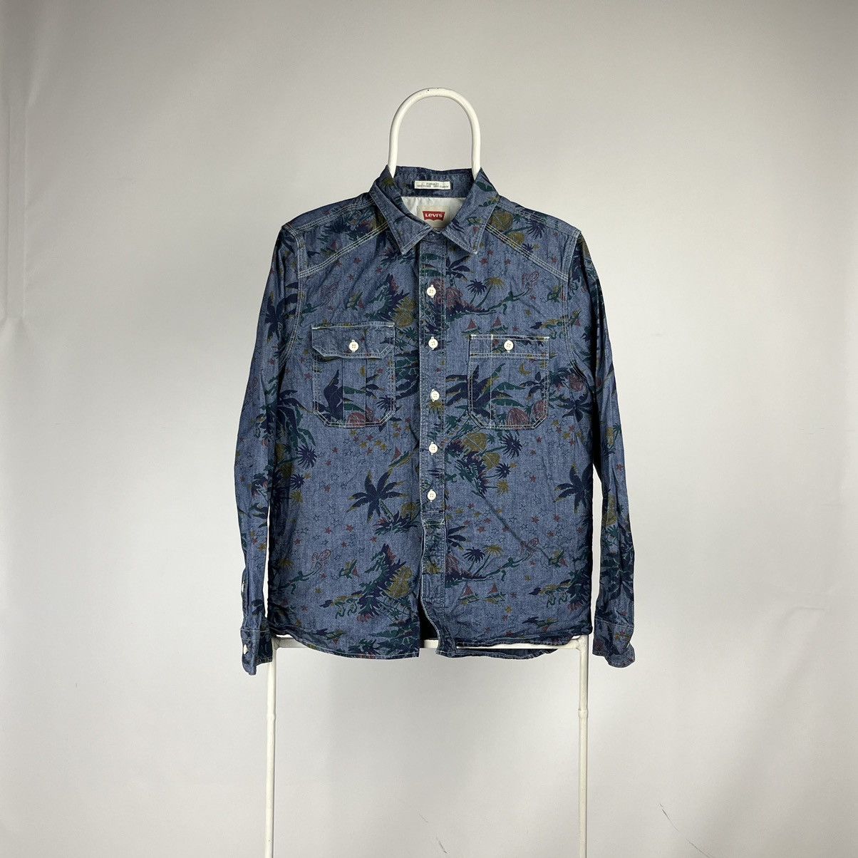 Levi's Levis shirt flowers size Small Size US S / EU 44-46 / 1 - 1 Thumbnail