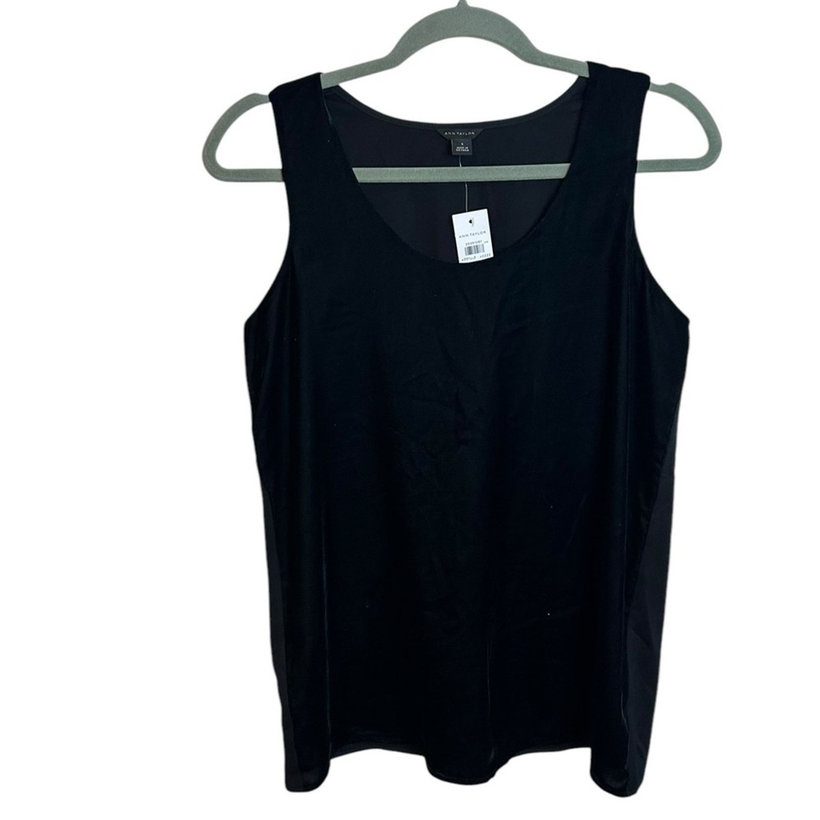 Ann Taylor NWT Ann Taylor Black Velour Tank Size S / US 4 / IT 40 - 1 Thumbnail