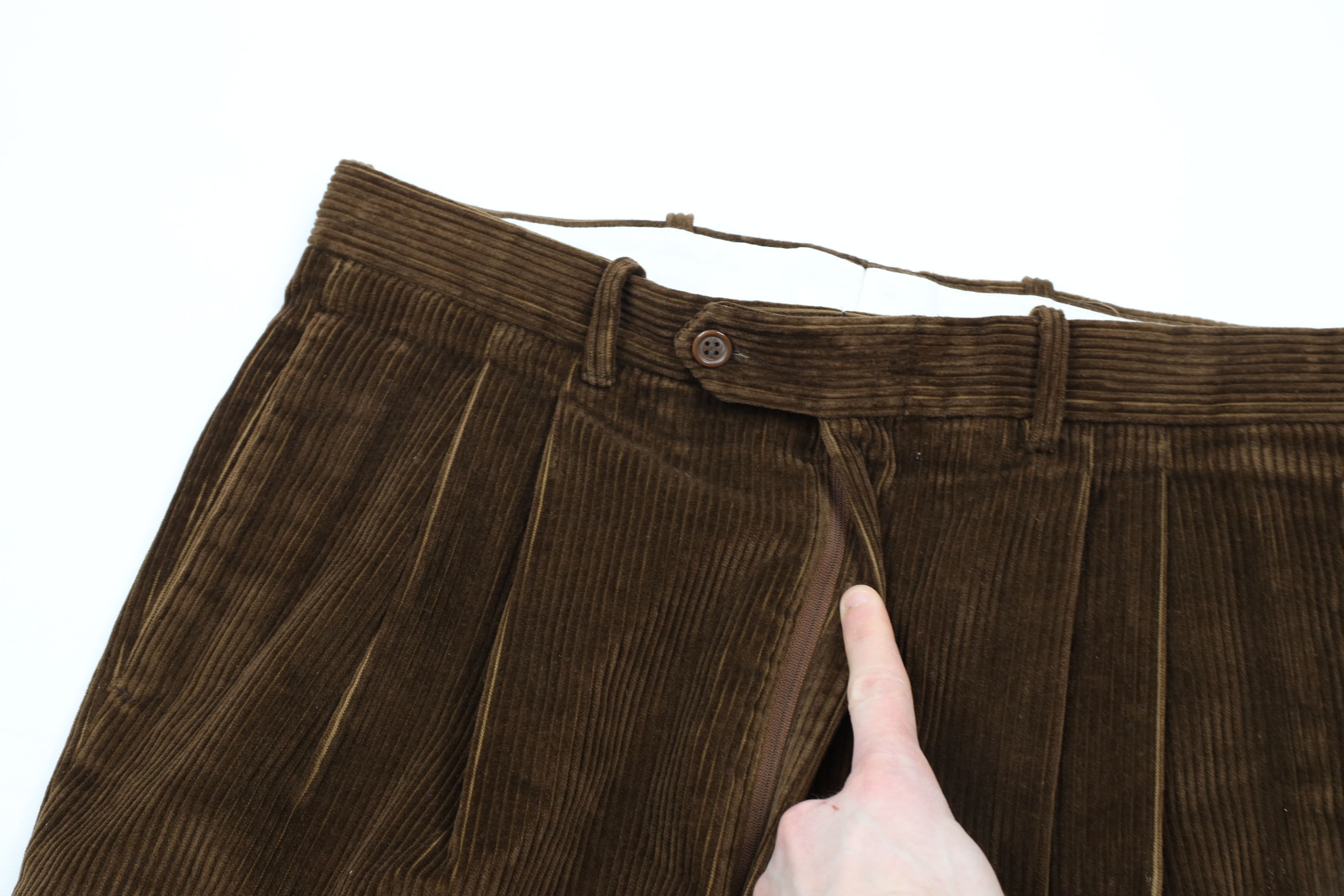 Nautica × Vintage Vintage 90s Nautica Pleated Wide Leg Cuffed Corduroy Pants Size US 34 / EU 50 - 5 Thumbnail