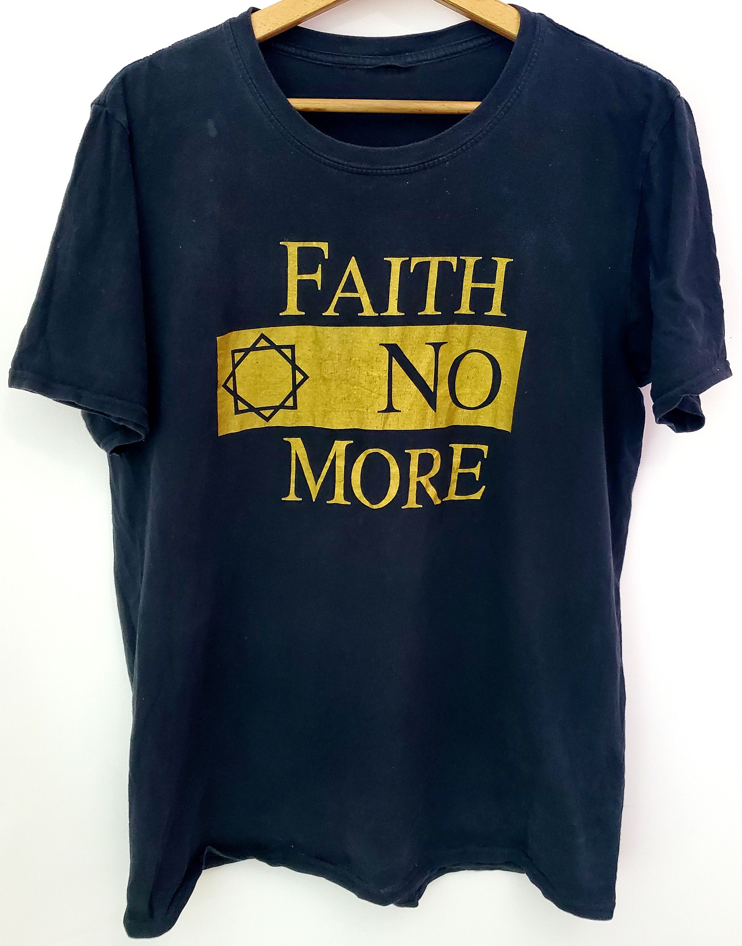 Band Tees × Vintage Vintage Faith No More We Care A Lot Band T-shirt size K Size US L / EU 52-54 / 3 - 1 Thumbnail