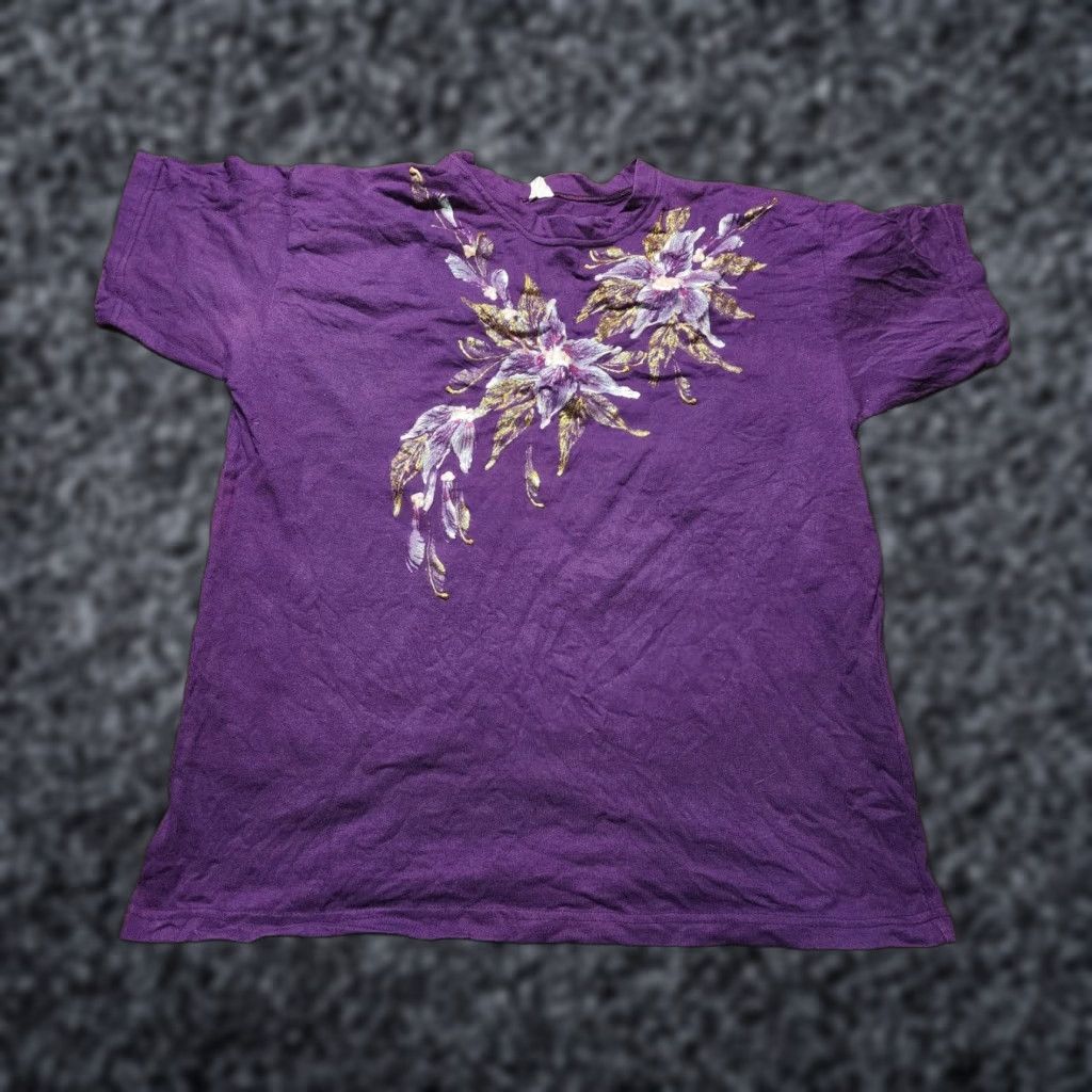 Vintage VINTAGE Womens XL Purple Flower Floral Art Puff Paint T Shirt Distressed Size XL / US 12-14 / IT 48-50 - 1 Thumbnail