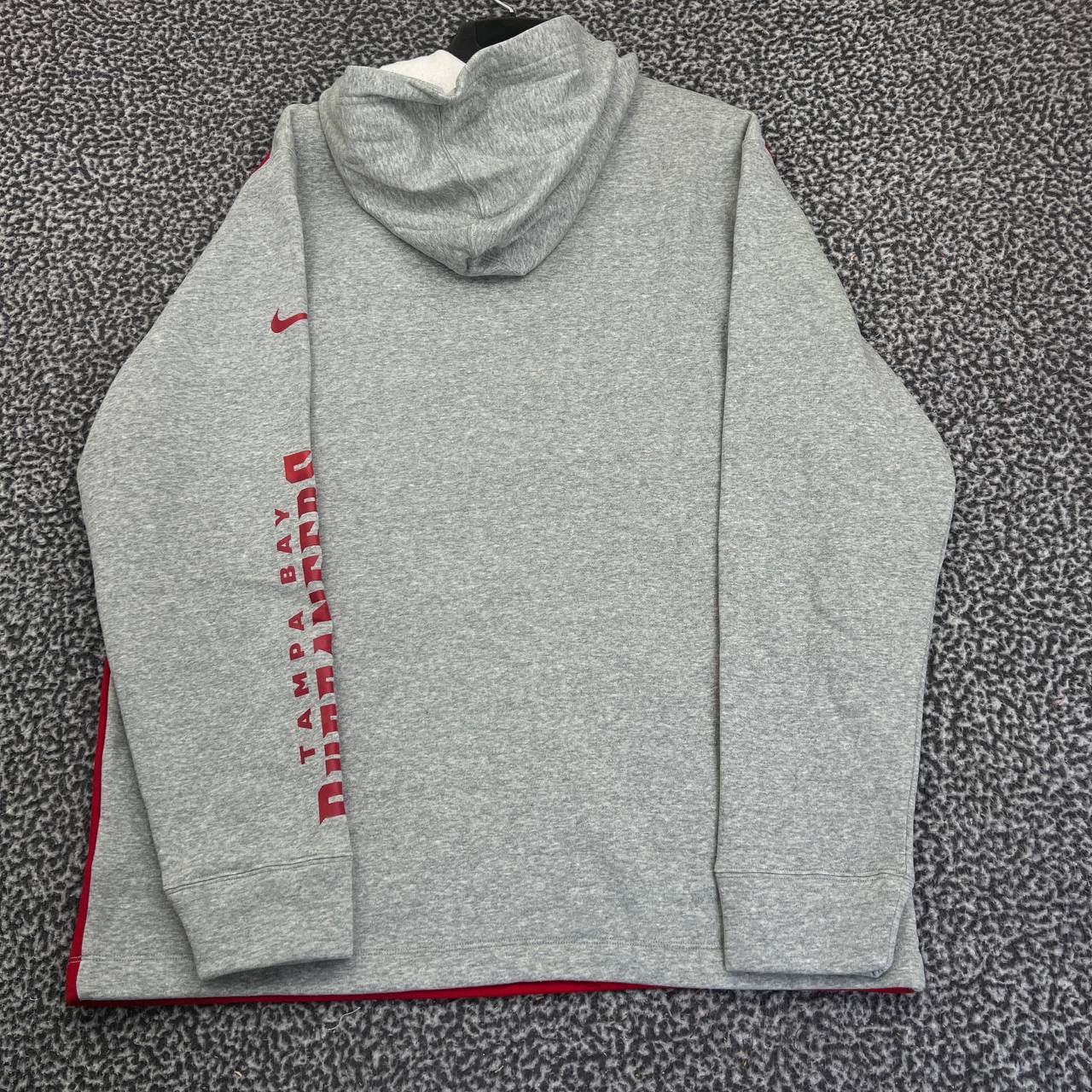 Nike Nike Hoodie Men Large Red Tampa Bay Buccaneers NFL New L Size US L / EU 52-54 / 3 - 7 Thumbnail