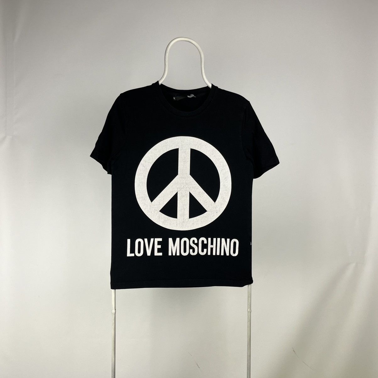 Moschino Love Moschino Tshirt Peace Logo size Small Size US S / EU 44-46 / 1 - 1 Thumbnail