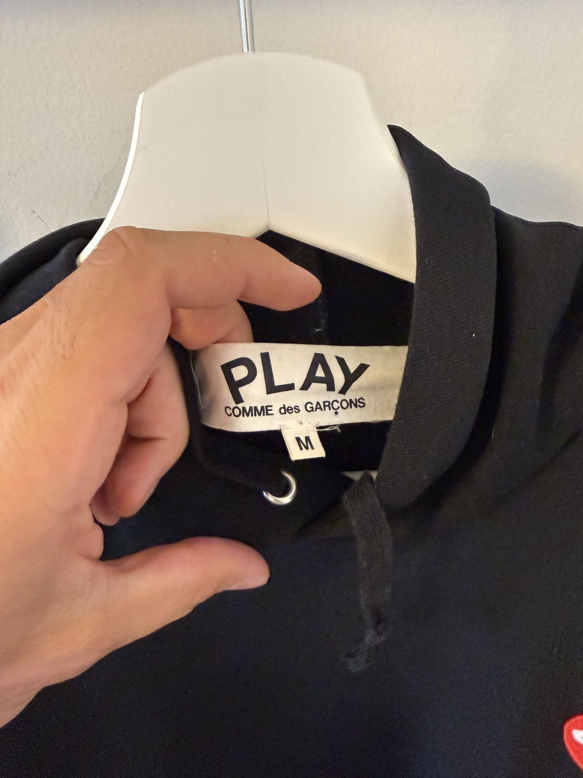 Comme des Garcons PLAY Comme des Garçons PLAY Black Heart Logo Hoodie Size US M / EU 48-50 / 2 - 4 Thumbnail