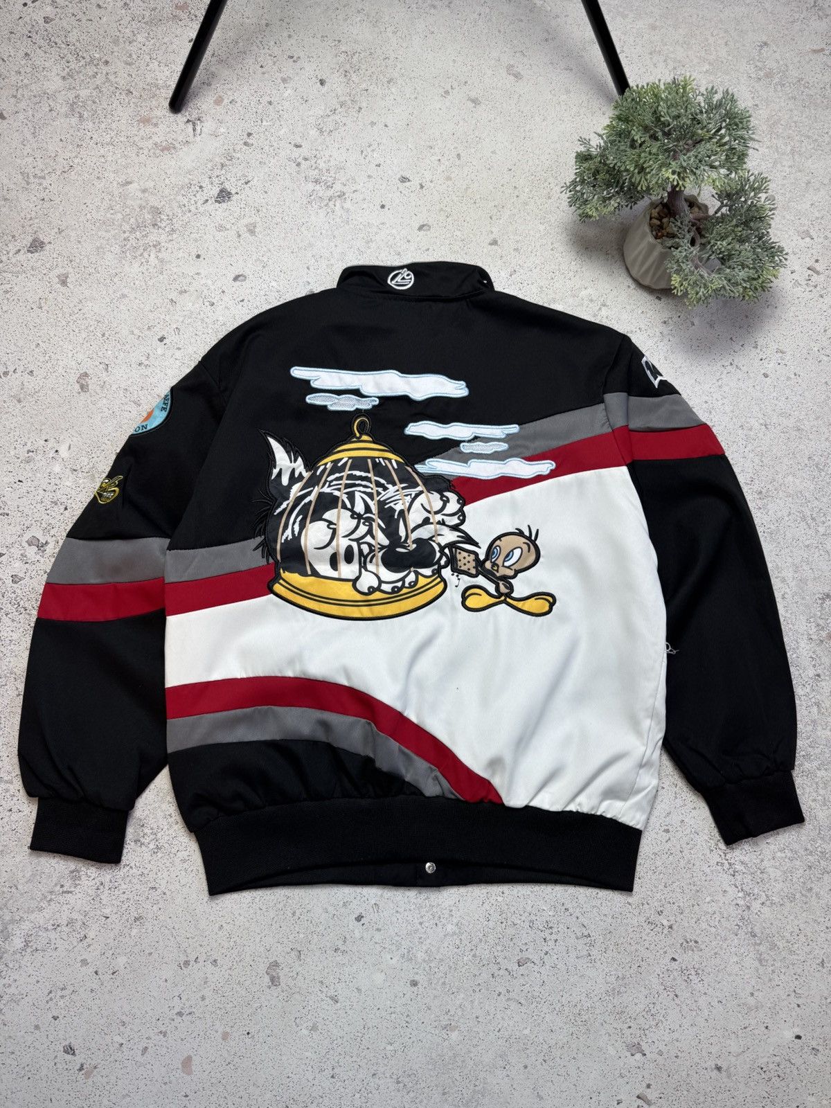 NASCAR Looney Tunes Tweety Sylvester Bomber Light jacket F1 Racing Size US M / EU 48-50 / 2 - 9 Thumbnail