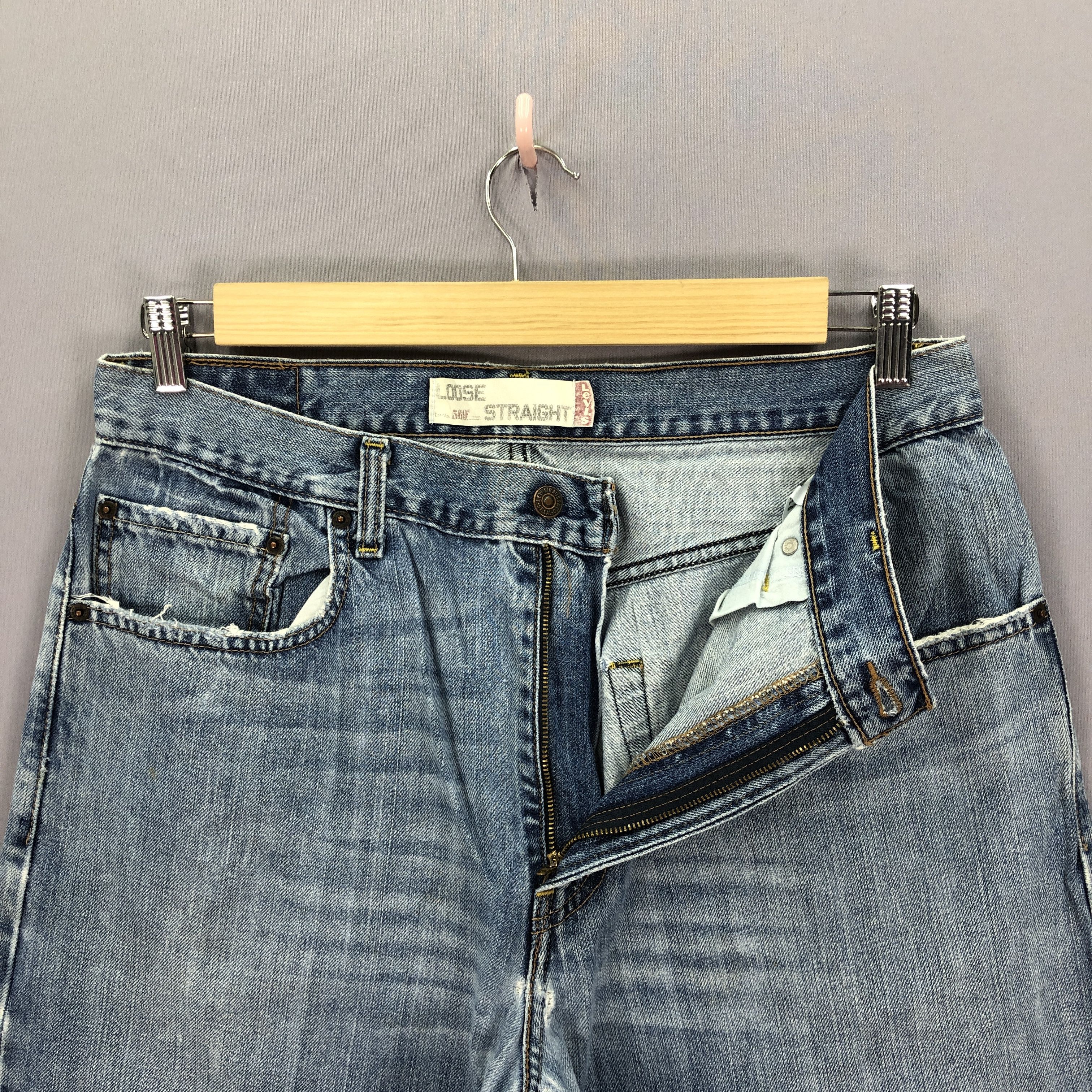 Levi's Vintage Y2K Levis 569 Baggy Jeans Faded Light Wash Denim Size US 32 / EU 48 - 6 Thumbnail