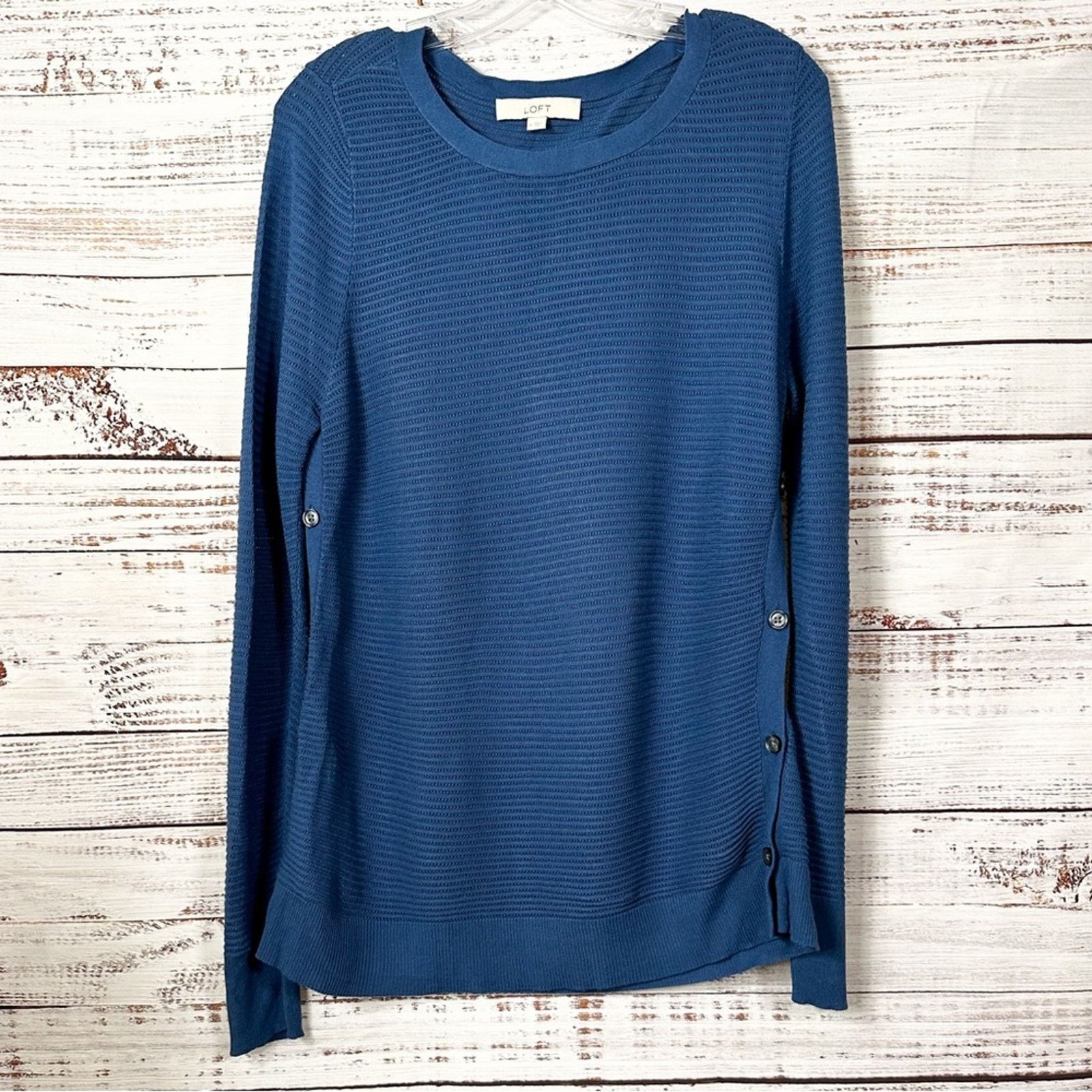 Loft Ann Taylor LOFT Blue Sweater with Side Buttons, EUC Medium Size M / US 6-8 / IT 42-44 - 3 Thumbnail