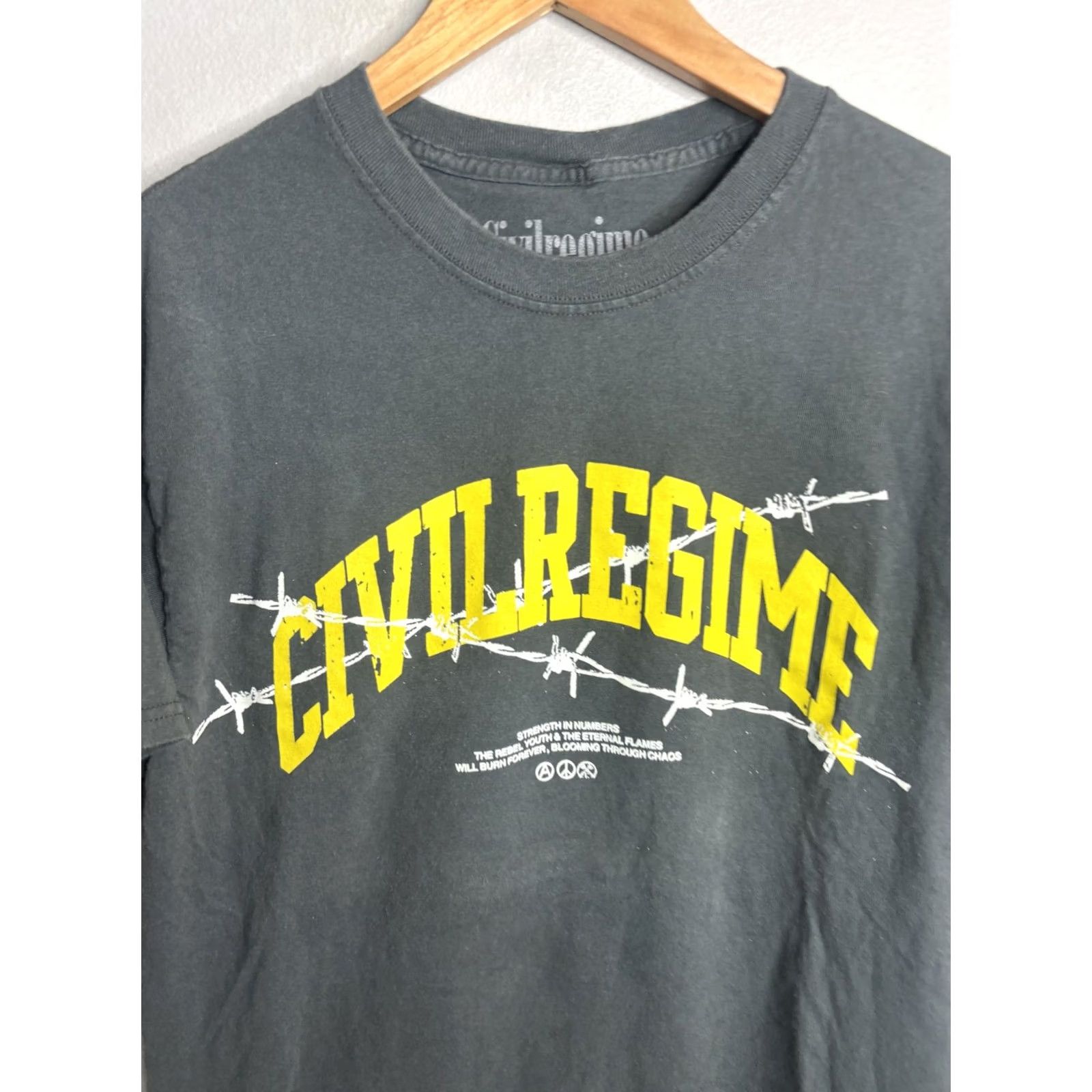 Vintage Civil Regime Shirt Mens Medium Gray Blooming Through Chaos Graphic T-Shirt Size US M / EU 48-50 / 2 - 2 Thumbnail
