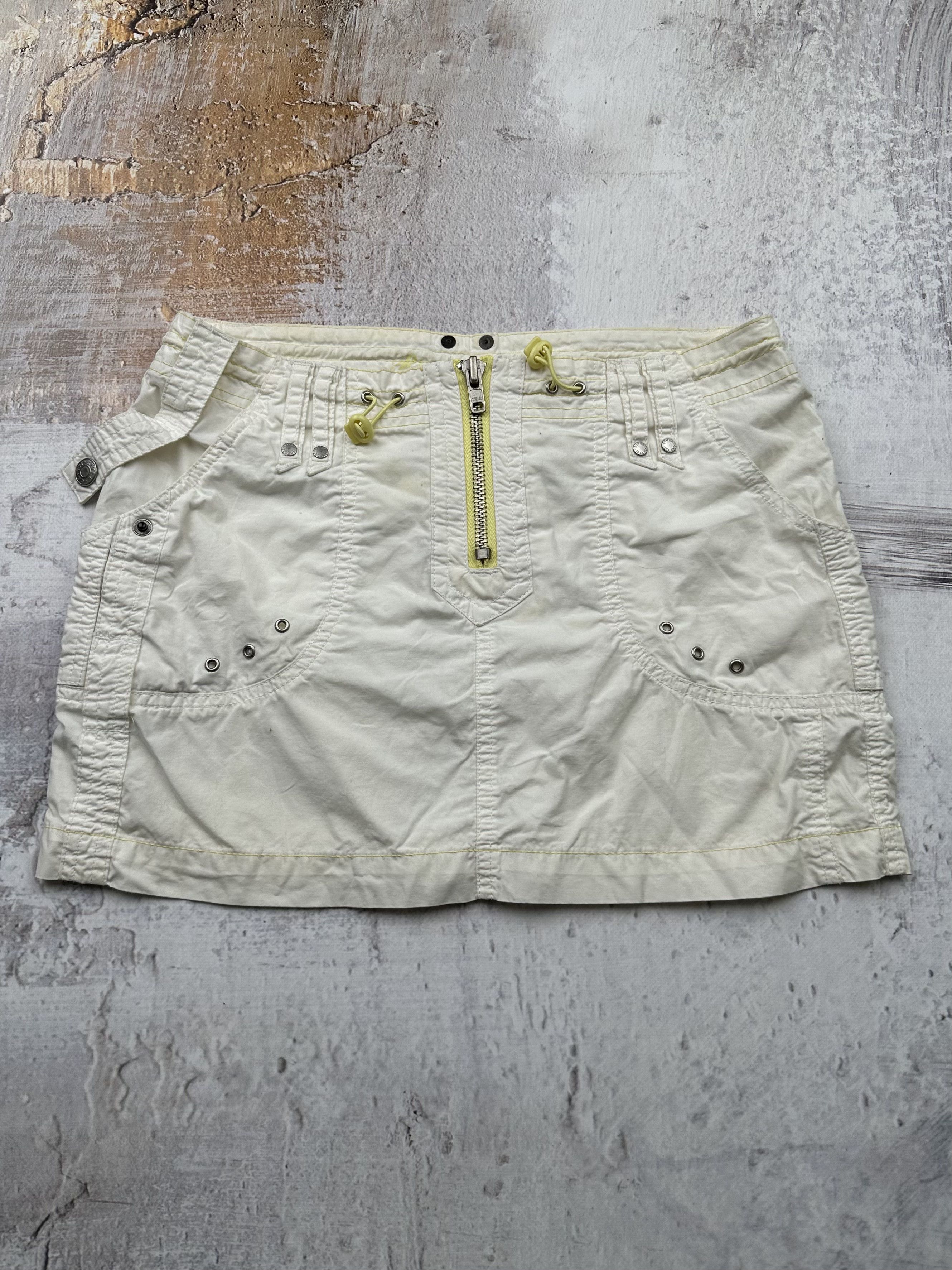 image of Avant Garde Vintage Amazing Maxi Skirt in White, Women's (Size 28)