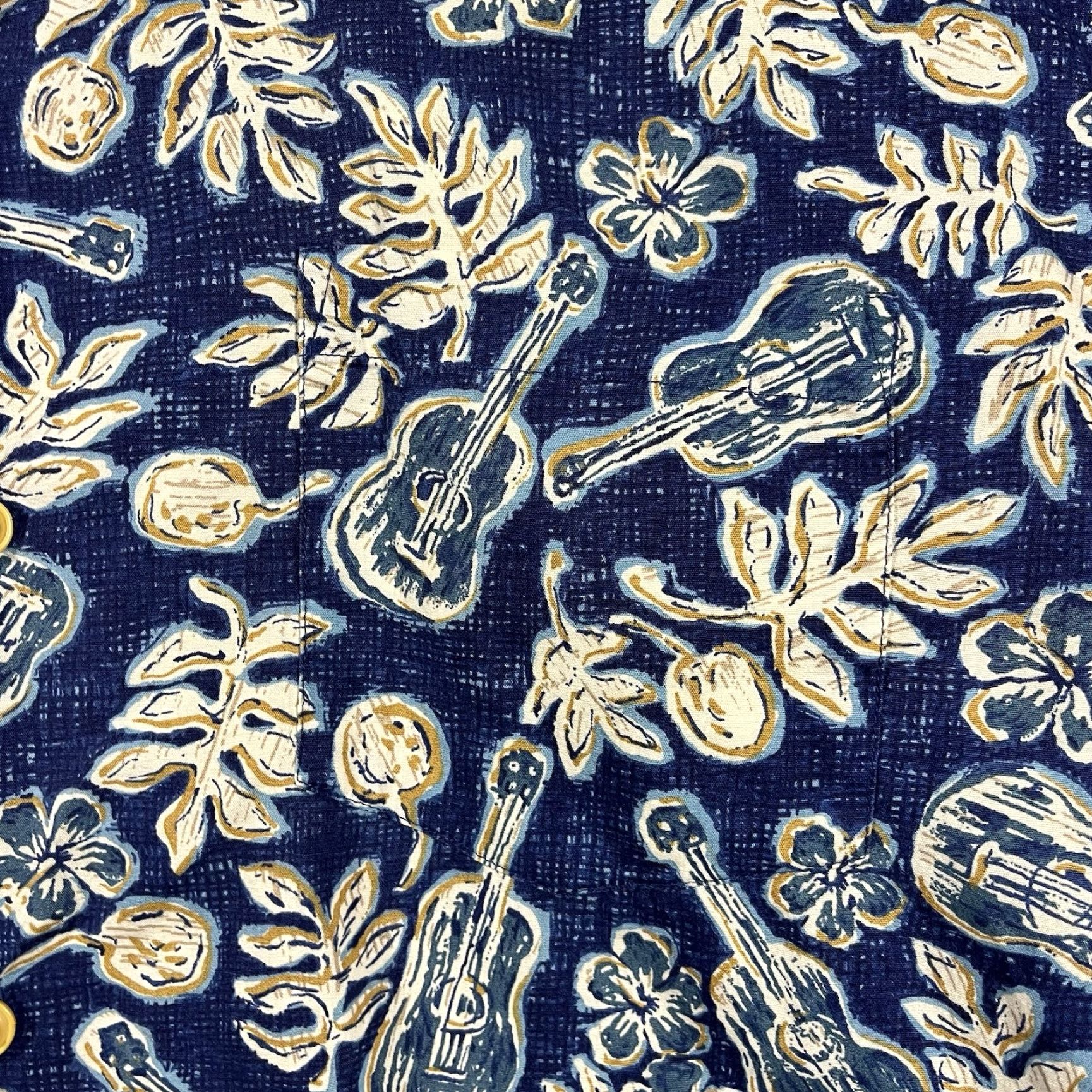 Quiksilver VINTAGE Quiksilver Shirt Mens XL Blue Hawaiian Camp Ukulele Surf Floral Camp Vintage Graphic Print Short Sleeve Button-Up Collared Spread Mens Size US XL / EU 56 / 4 - 4 Thumbnail