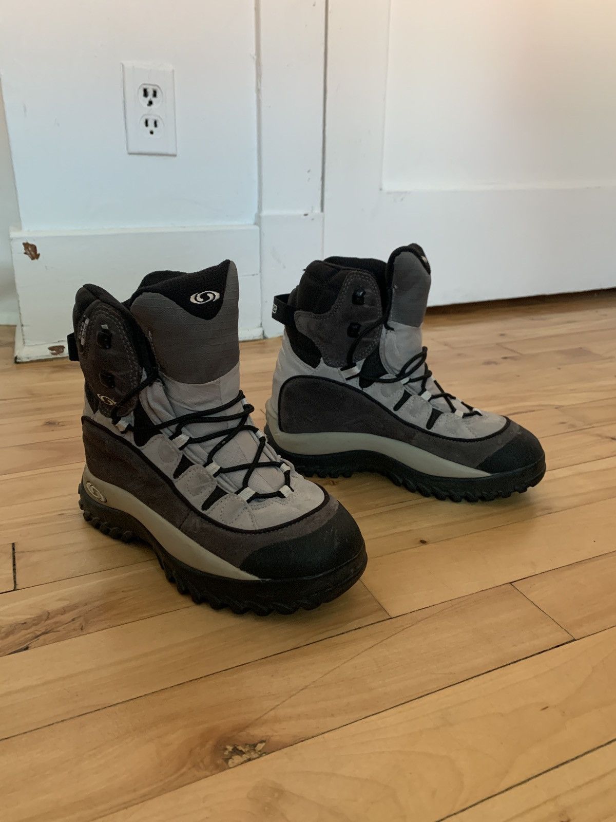 Salomon Snowbow Contragrip Boot Size US 6.5 / IT 36.5 - 2 Thumbnail