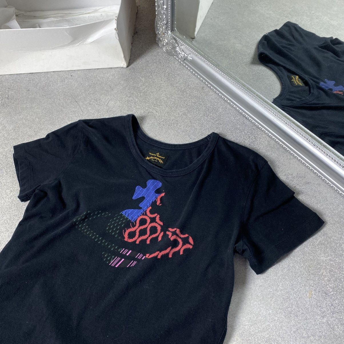 Vivienne Westwood Vivienne westwood t-shirt big logo Size US M / EU 48-50 / 2 - 2 Thumbnail