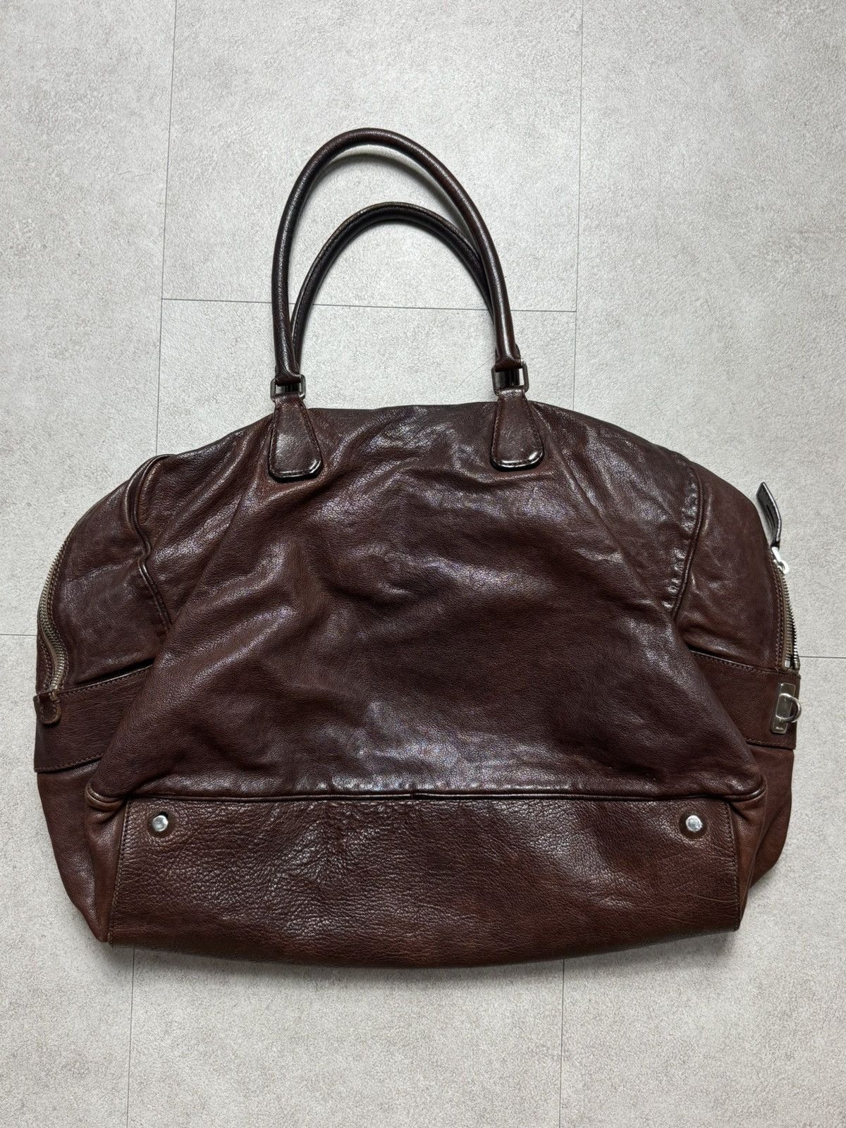 バッグ Prada Buffalo Leather Duffle Bag vintage Prada Vintage Buffalo Leather Duffle Bag