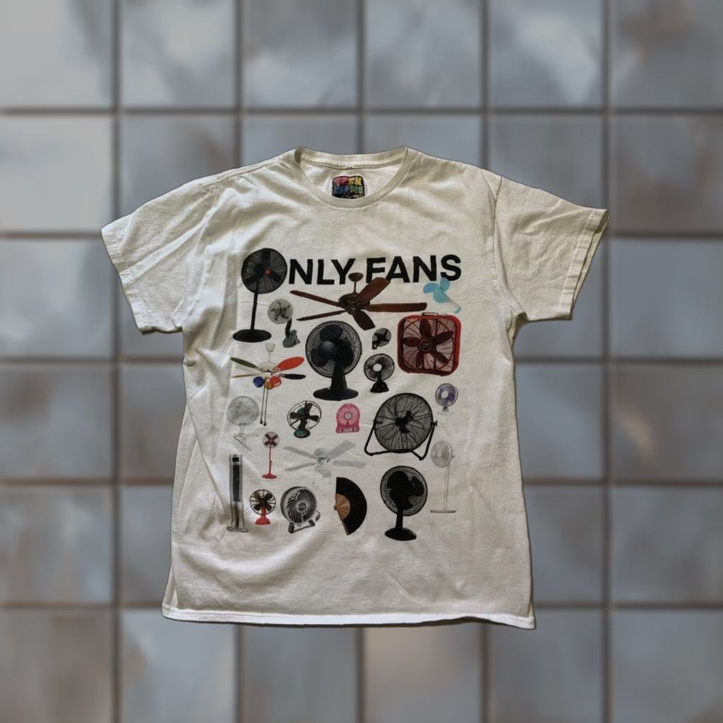 Vintage VINTAGE Teen Hearts Only Fans Graphic Humor Parody Comedy Graphic S/S White T-Shirt Sz.M Size US M / EU 48-50 / 2 - 1 Thumbnail