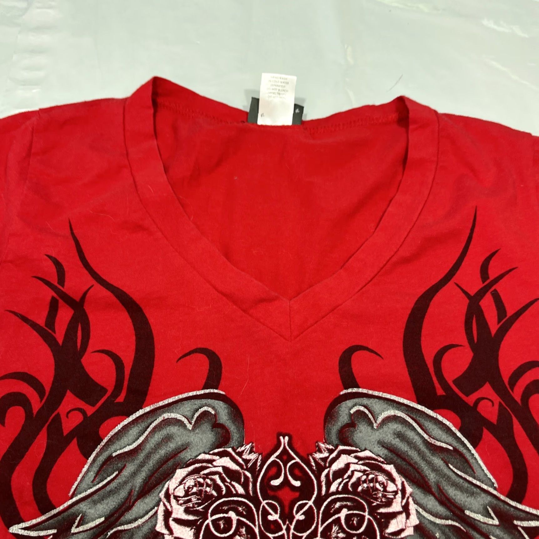 Vintage VINTAGE DOTS RED V Neck GOTHIC BIKER T Shirt Black ANGEL Wings Silver Sparkle Emo Y2K Lg Size L / US 10 / IT 46 - 5 Thumbnail