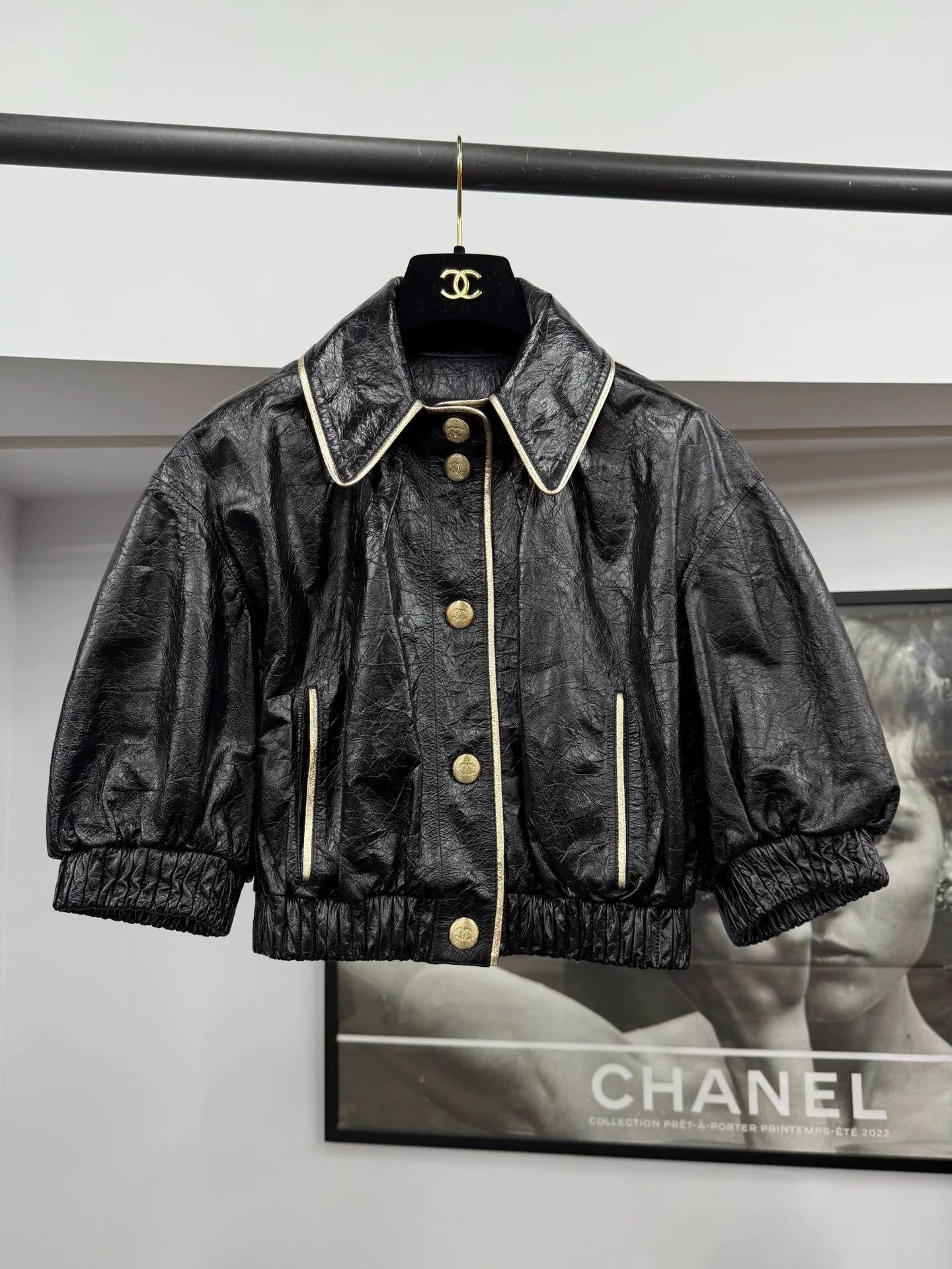 Chanel Chanel Black Short Leather Jacket Size US M / EU 48-50 / 2 - 1 Thumbnail
