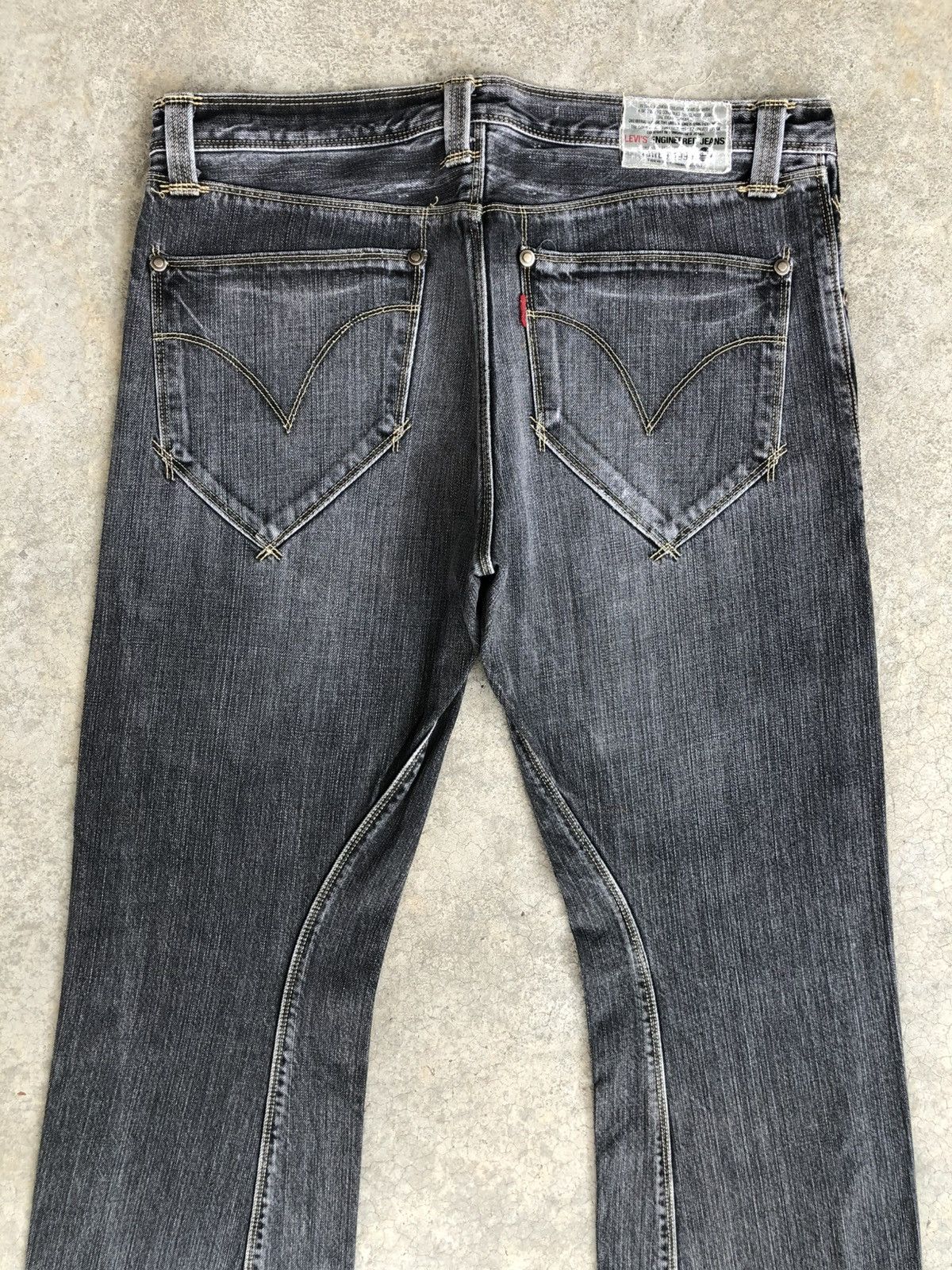 If Six Was Nine Y2k Levi’s Engineered Flared Jeans Distressed Bootcut Size US 34 / EU 50 - 8 Thumbnail