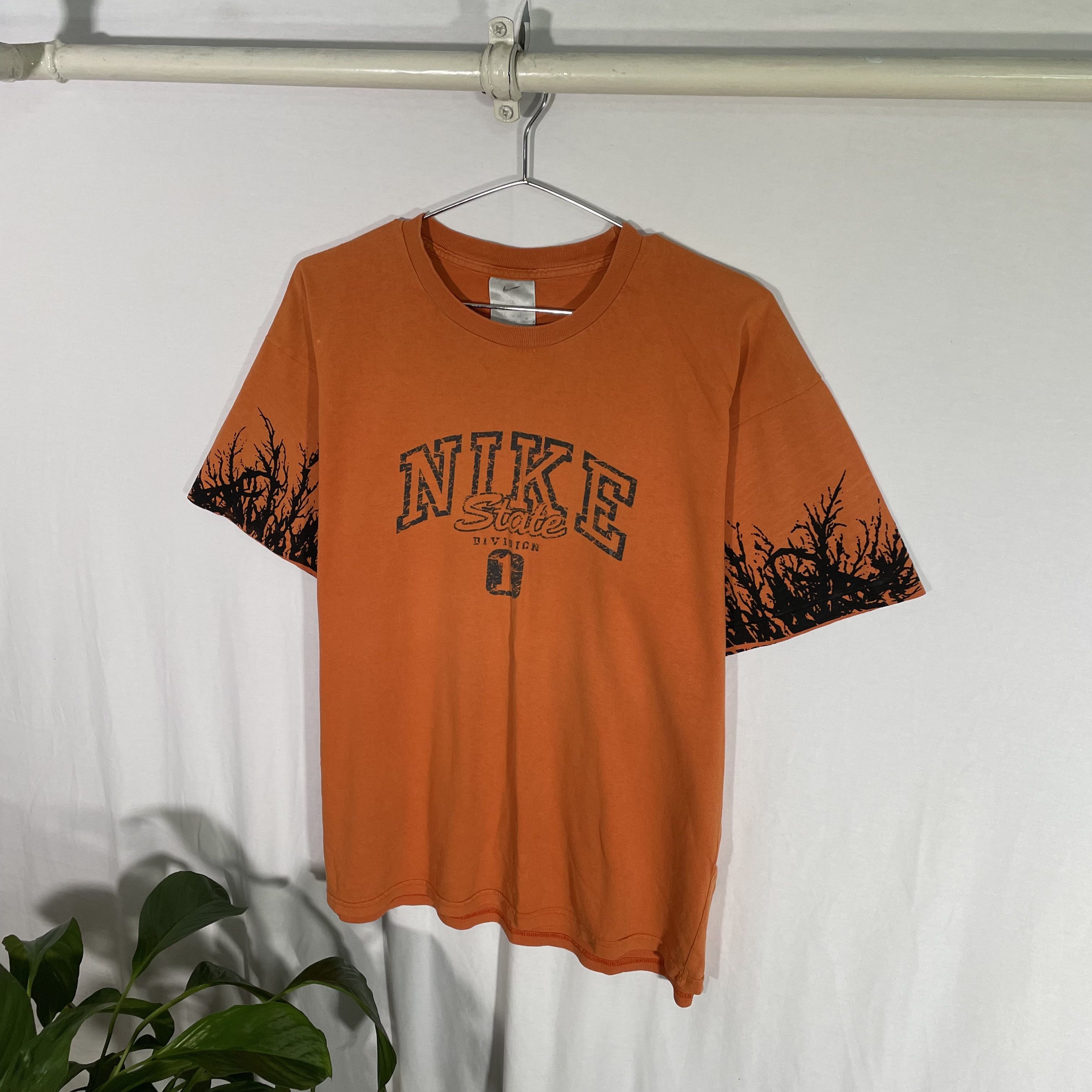 Nike Vintage Nike t shirt grunge central logo y2k custom Size US M / EU 48-50 / 2 - 2 Thumbnail