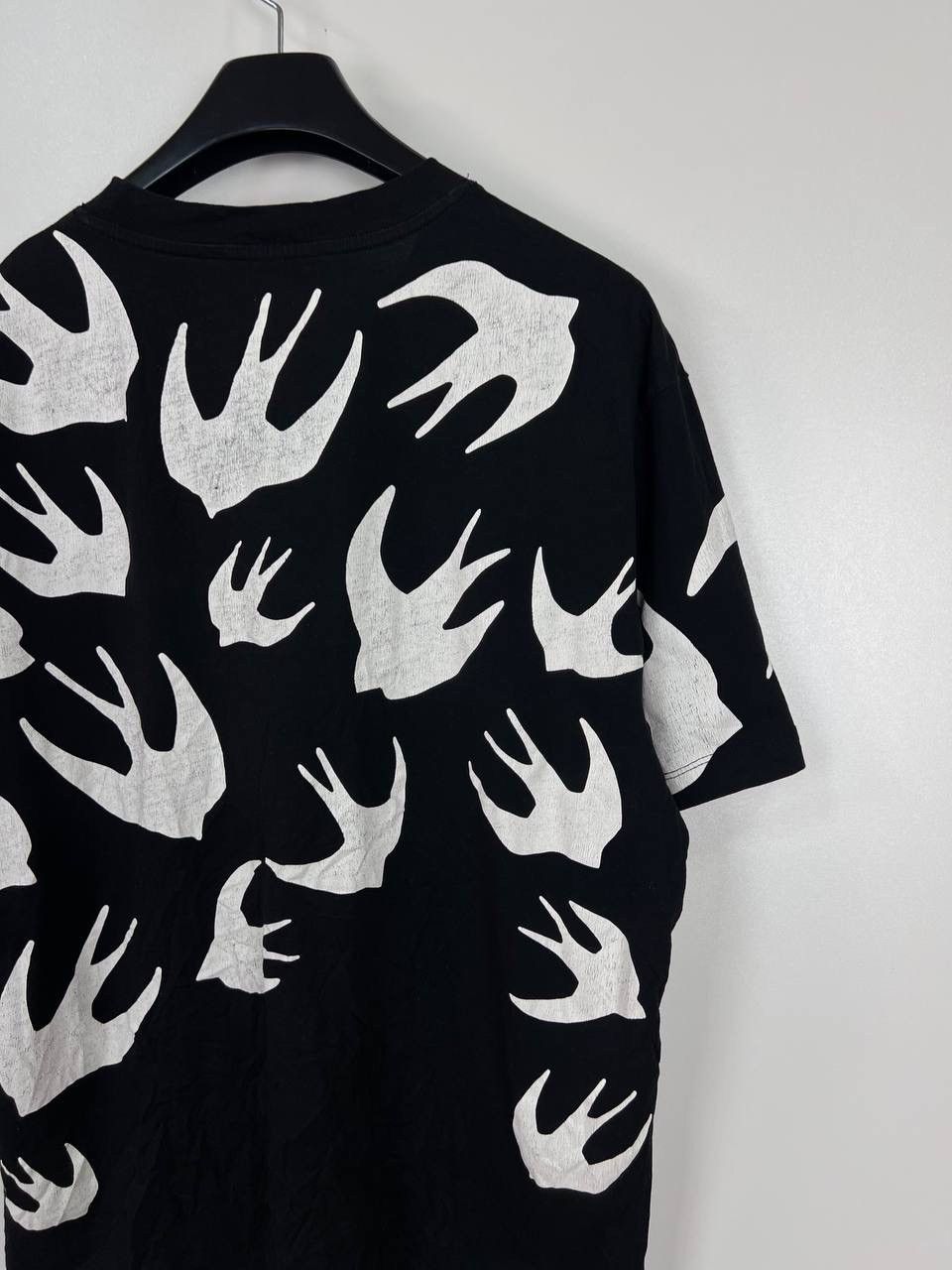 Alexander McQueen Alexander McQueen luxury t-shirts size M Size US M / EU 48-50 / 2 - 12 Thumbnail