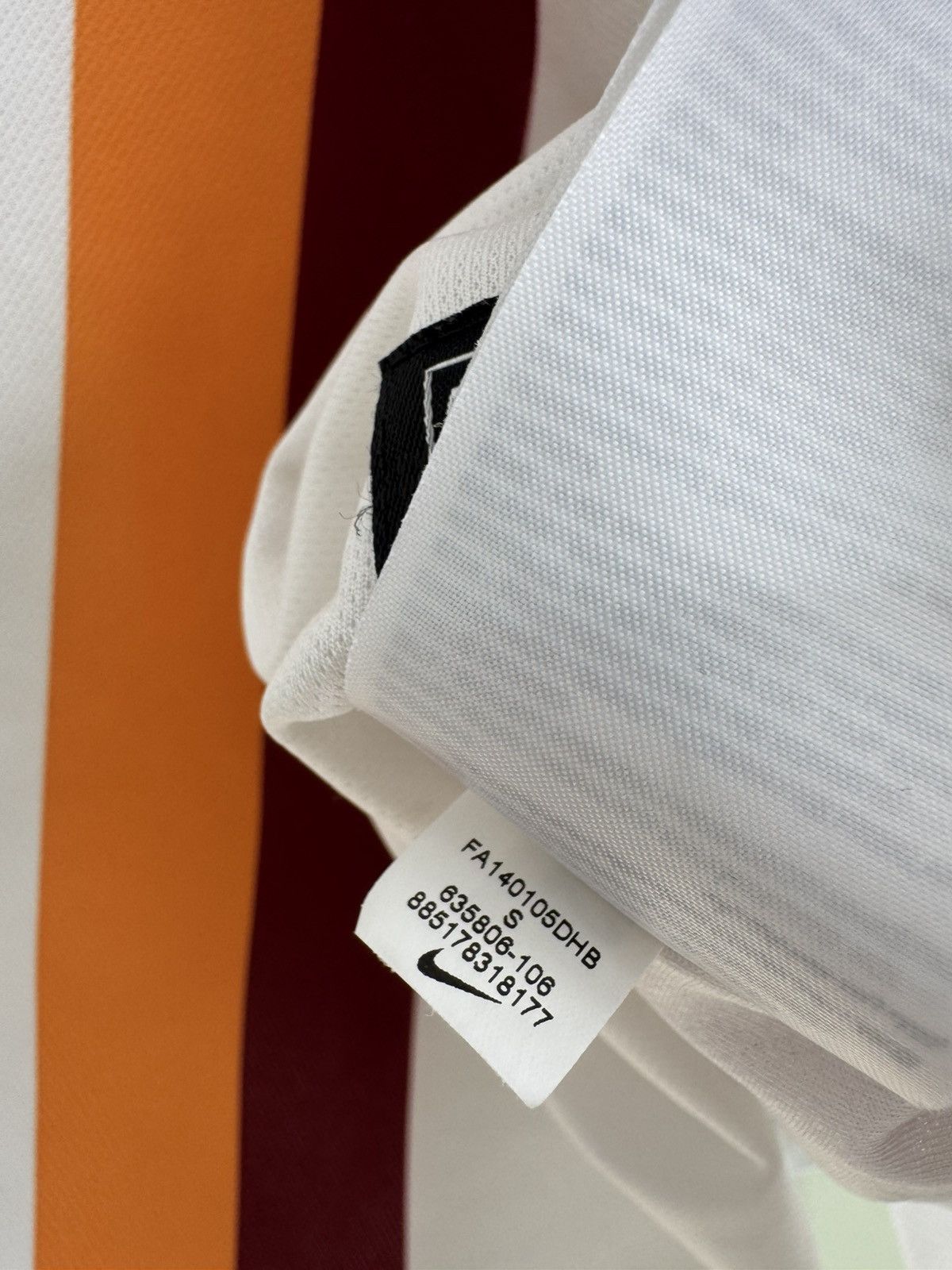 Nike Roma 2014-2015 Away Soccer Jersey Football Kit Shirt Size US S / EU 44-46 / 1 - 11 Thumbnail