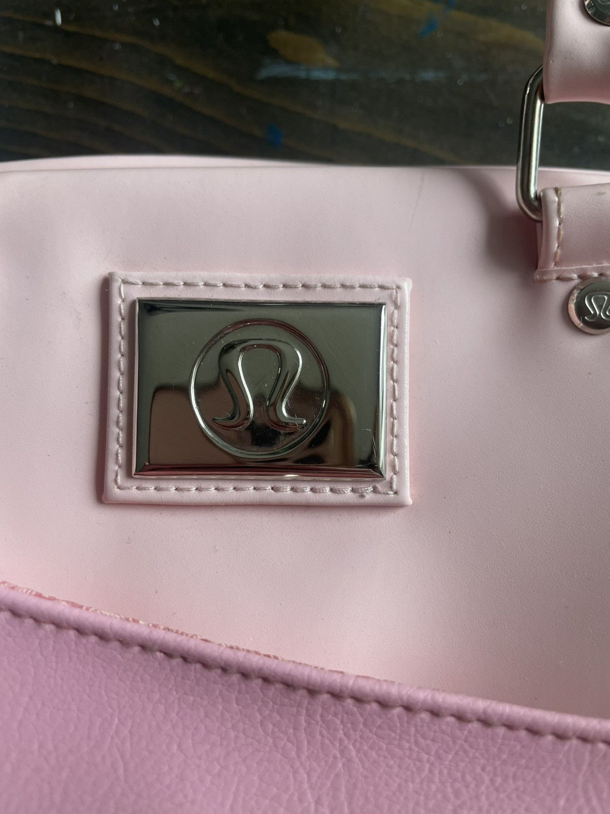 Lululemon Lulu purse Size ONE SIZE - 9 Thumbnail