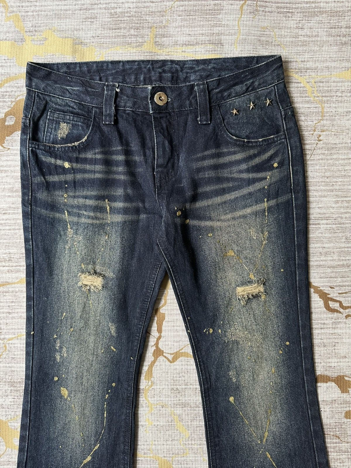 Japanese Brand FLARE Thirteen Japan Claw Marks Lowrise Design Denim Size US 29 - 5 Thumbnail