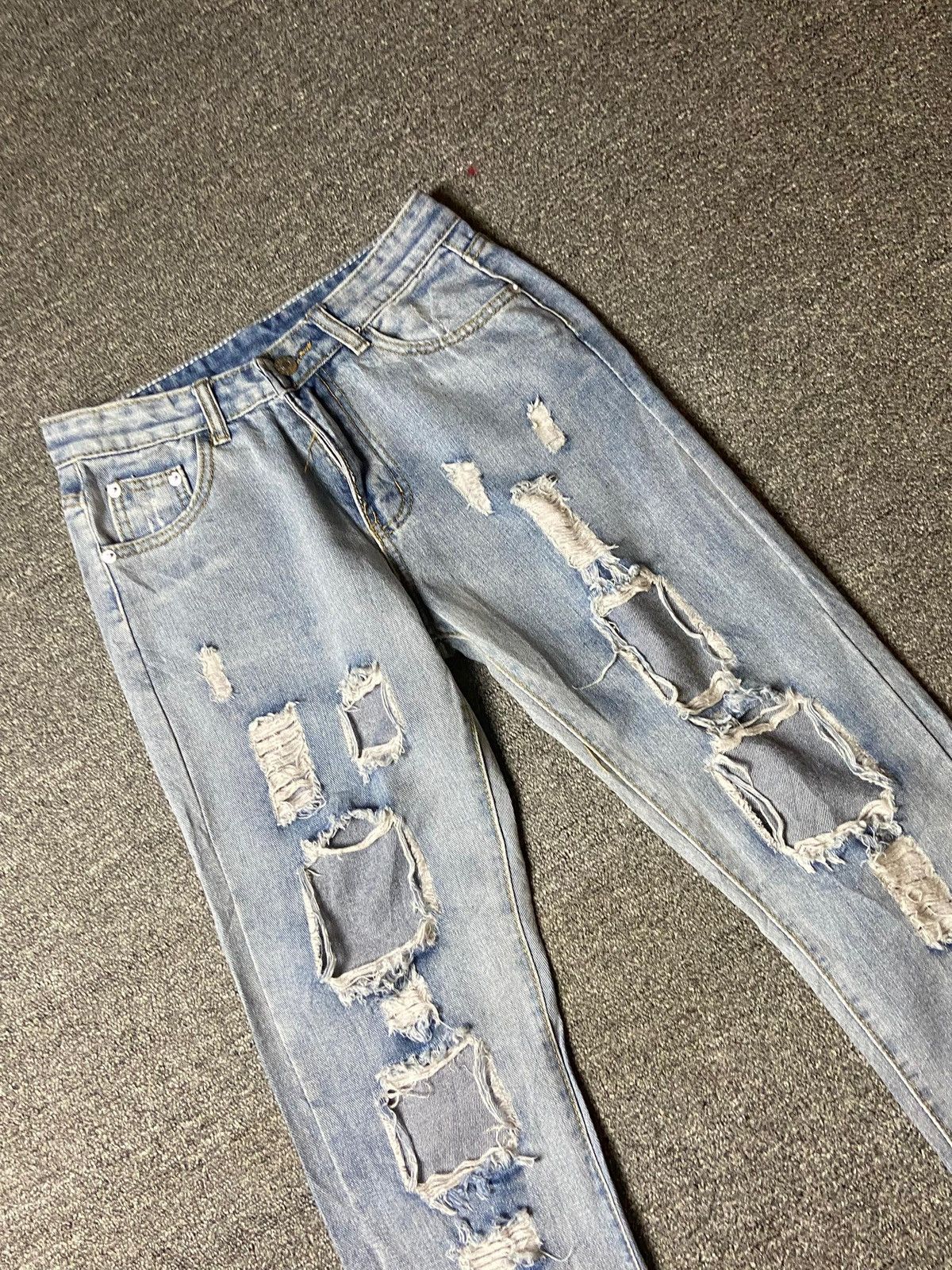 Japanese Brand × Jean × Vintage Japanese Brand Distressed Denim Jeans with Patches (128) Size US 27 - 6 Thumbnail