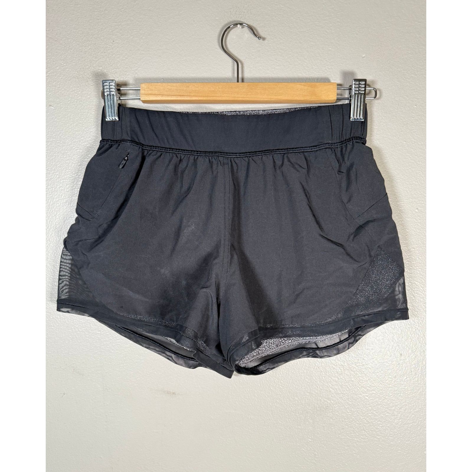 Lululemon Lululemon Two With One Short (Reversible 3") size 4 Size 27" / US 4 / IT 40 - 3 Thumbnail