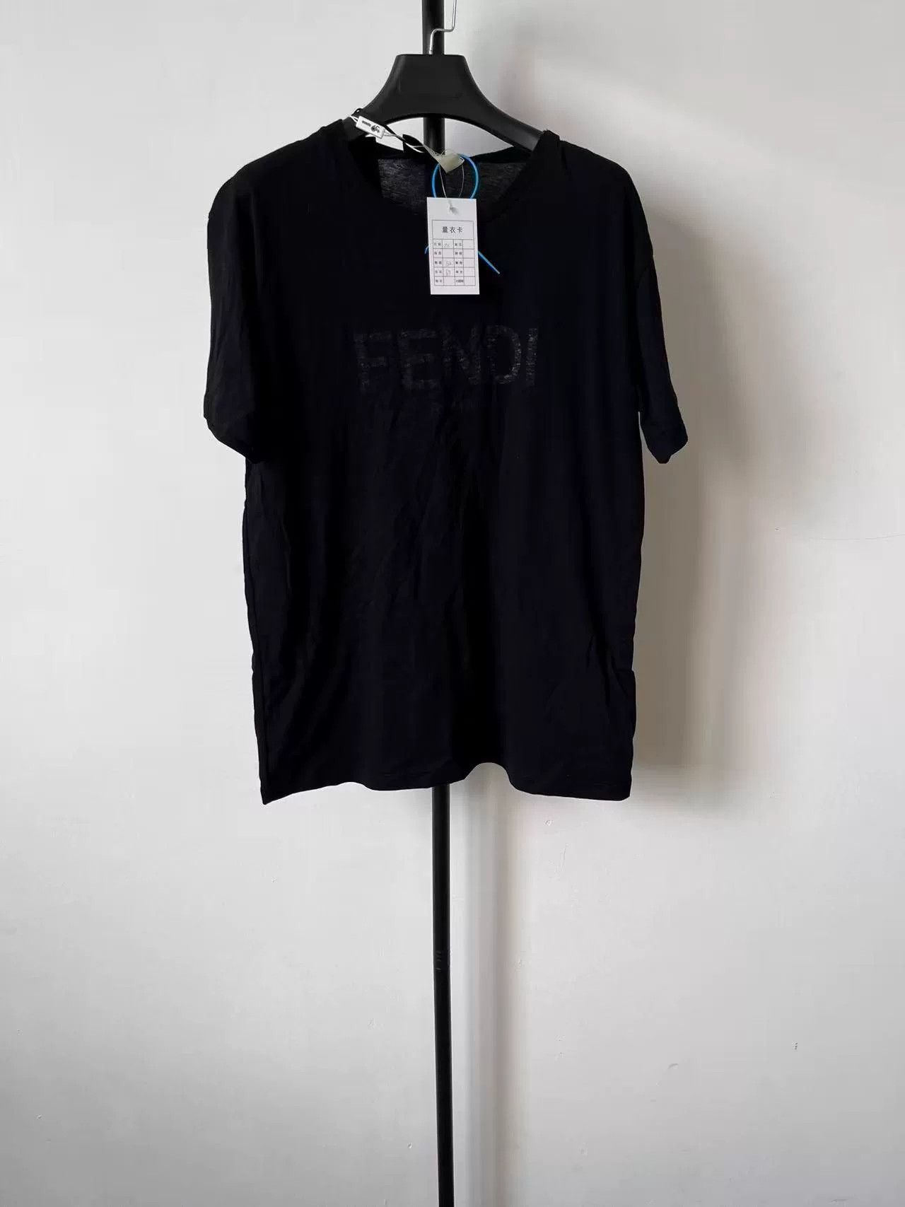 Fendi FENDI Logo Print Men's SS23 T-Shirt Size US M / EU 48-50 / 2 - 1 Thumbnail
