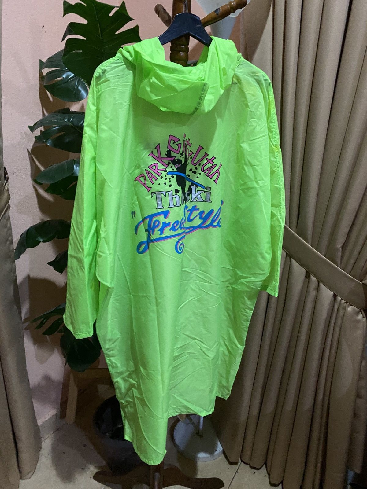 Vintage VINTAGE PARK CITY UTAH THE SKI PONCHO JACKET Size US L / EU 52-54 / 3 - 3 Thumbnail