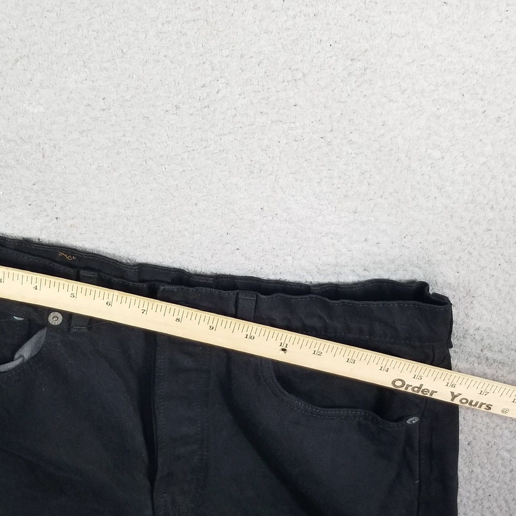Levi's Levi's 501 Denim Shorts Womens 30X6 Black Button Fly Cut Off Distressed Grunge Shirt Womens 30X6 Black Button Fly Grunge Levi's 501 Size 30" / US 8 / IT 44 - 2 Thumbnail