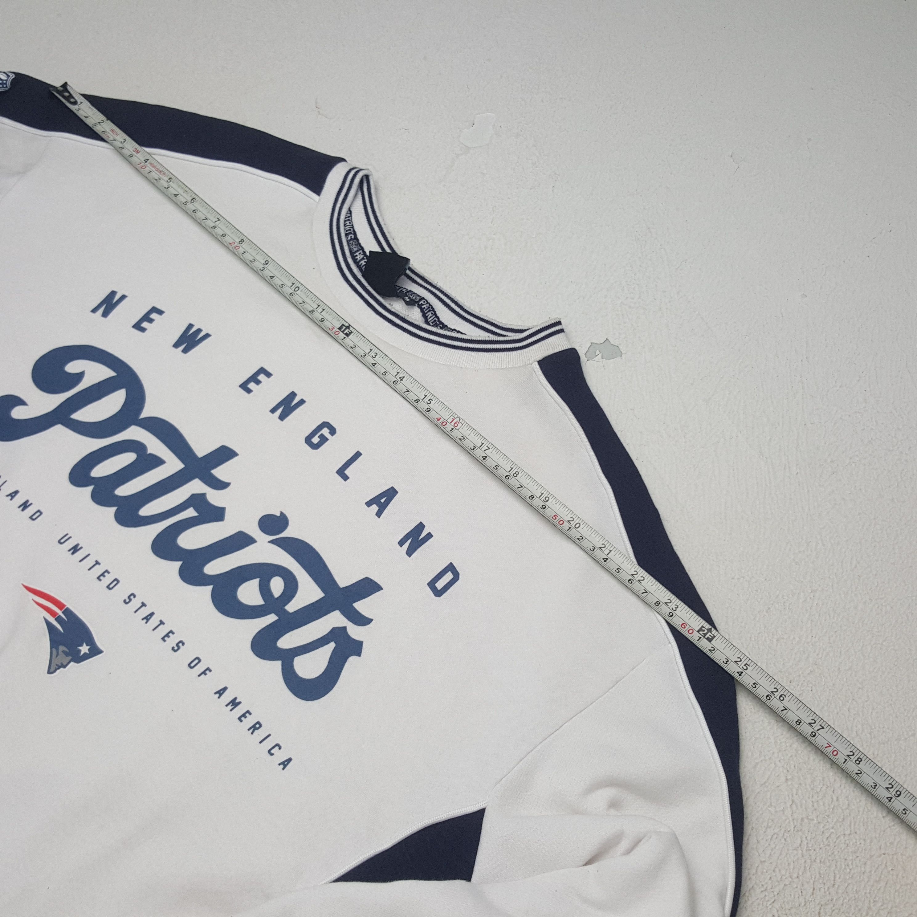 NFL × Vintage Vintage New England Patriots Football Team Sweatshirt Hoodie Size US L / EU 52-54 / 3 - 10 Thumbnail
