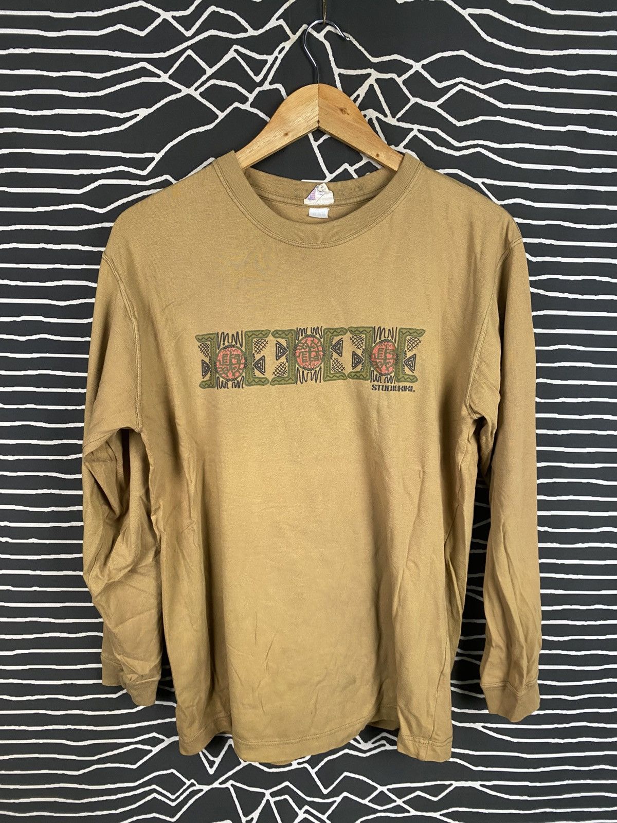 Vintage Vintage studio kiki long sleeve hawaii tee Size US L / EU 52-54 / 3 - 1 Thumbnail