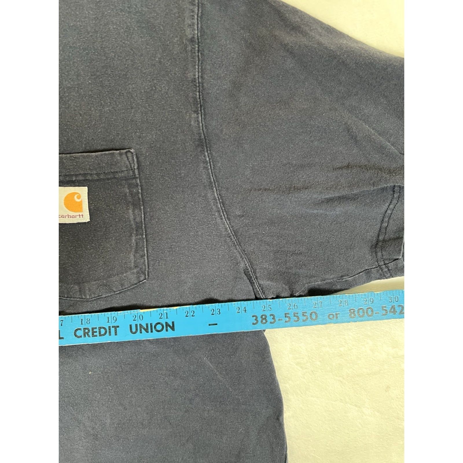 Carhartt VINTAGE Carhartt Pocket Tee T-Shirt XL Blue Men Short Sleeve 90s Grunge Classic Pockets Sun Fade Size US XL / EU 56 / 4 - 3 Thumbnail