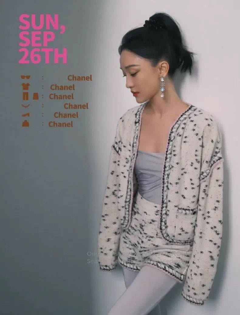 Chanel Chanel 21A Castle Series White Pink Dot Knitted Round-neck Size XS / US 0-2 / IT 36-38 - 8 Thumbnail