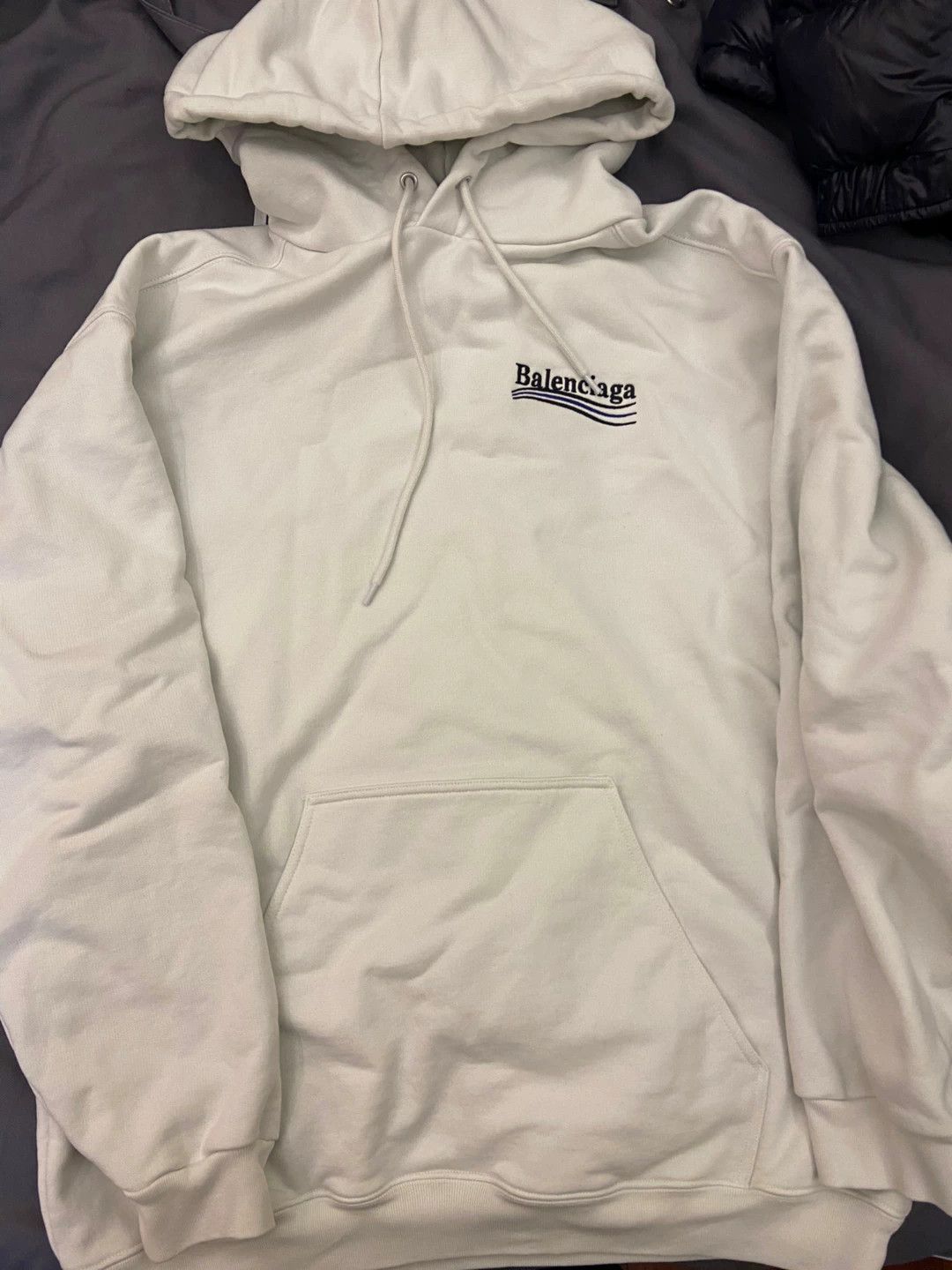 Balenciaga balenciaga political campaign white hoodie Size US M / EU 48-50 / 2 - 1 Thumbnail