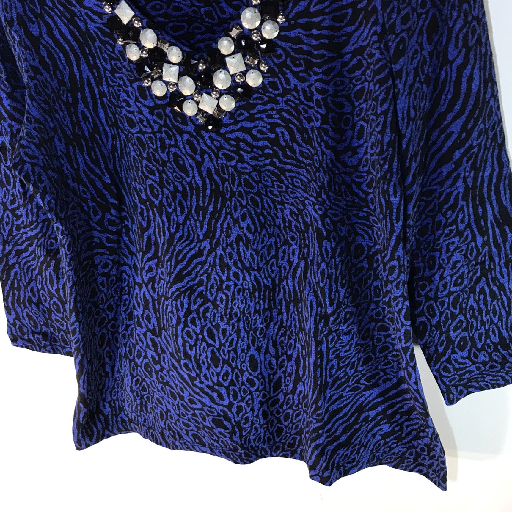 Vintage VINTAGE Ruby Rd Beaded Geometric Knit Blouse Women's Size M Blue/Black Casual Sleeve Size M / US 6-8 / IT 42-44 - 4 Thumbnail