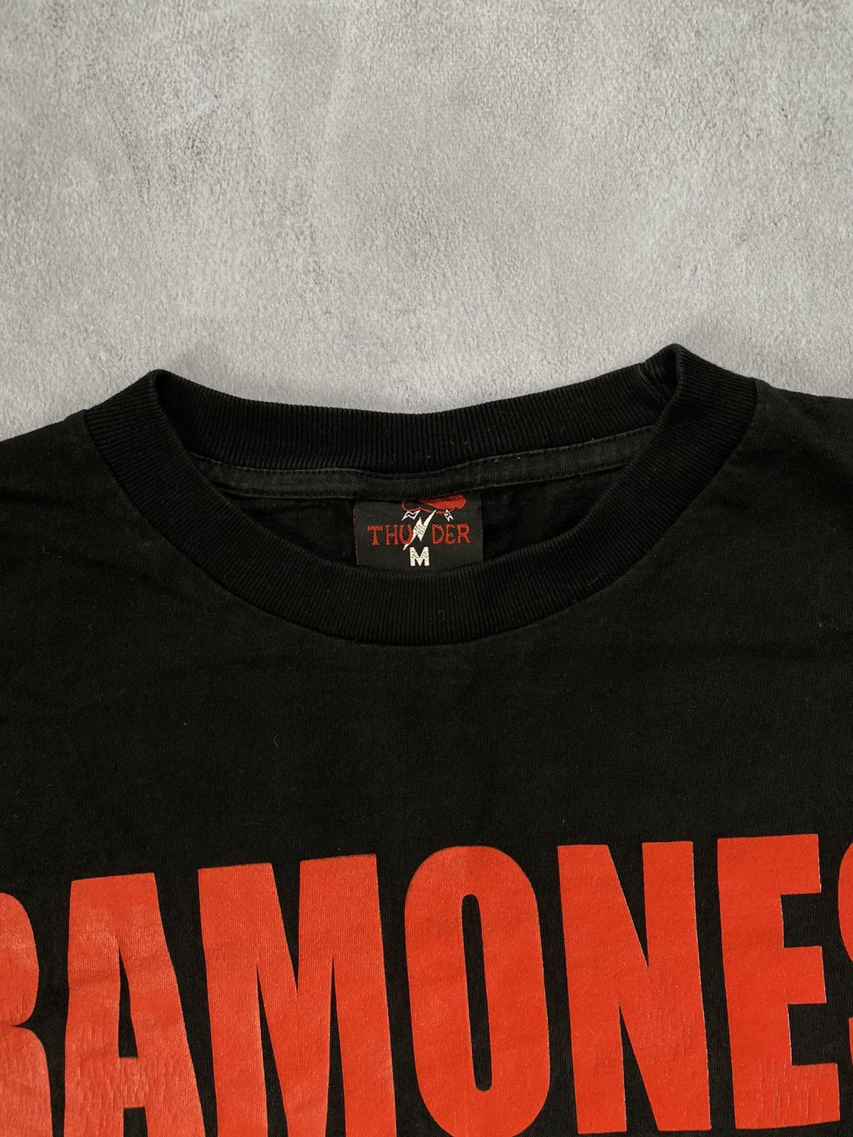Band Tees × Vintage Vintage RAMONES American Punk Rock Band T-Shirts PRINT+BACK Size US M / EU 48-50 / 2 - 3 Thumbnail