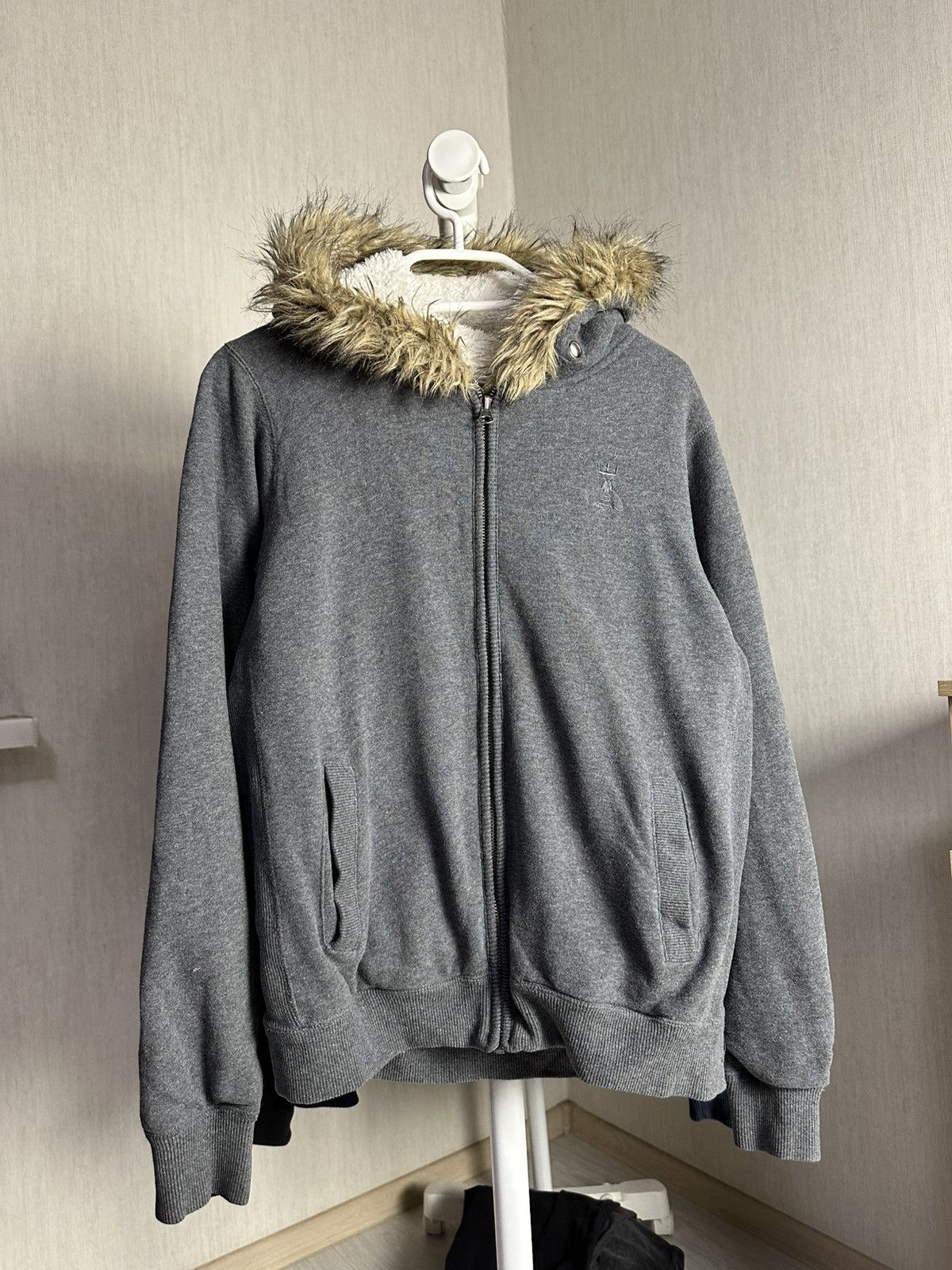 Hysteric Glamour Bizzbee Black Zip Fur Hoodie i6w9 LBG style Size US S / EU 44-46 / 1 - 1 Thumbnail