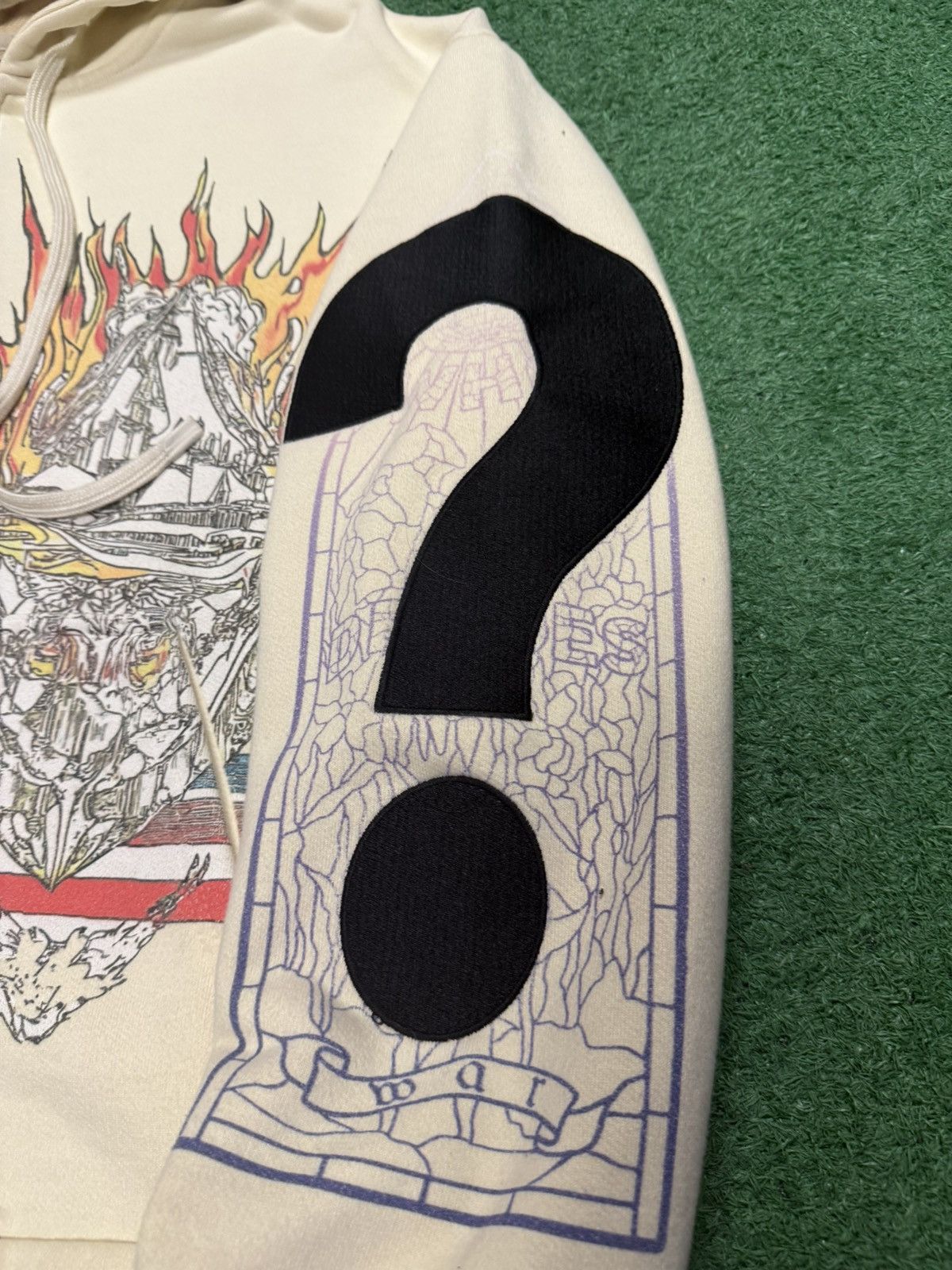 Who Decides War Who decides war graphic zip up hoodie Size US S / EU 44-46 / 1 - 3 Thumbnail