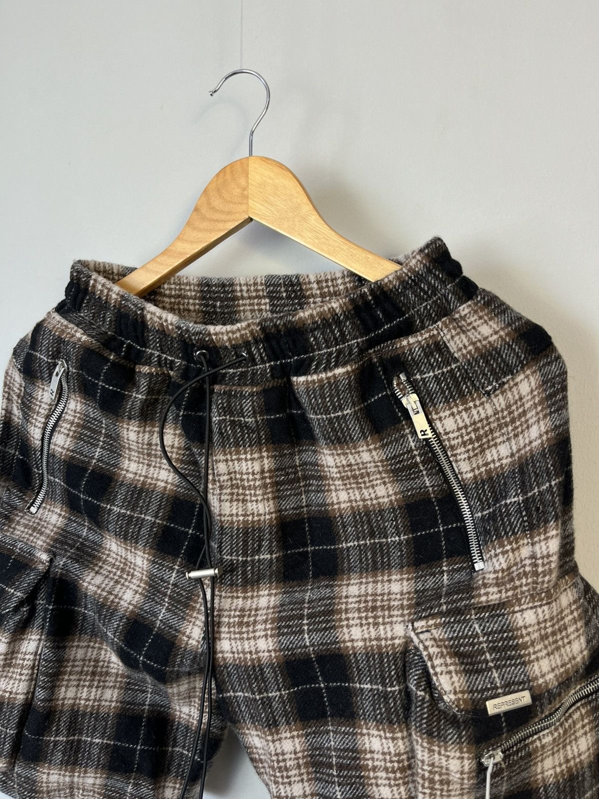 Represent Clo. Represent Clo. Wool Hype Style Plaid Cargo Shorts Size US 30 / EU 46 - 3 Thumbnail