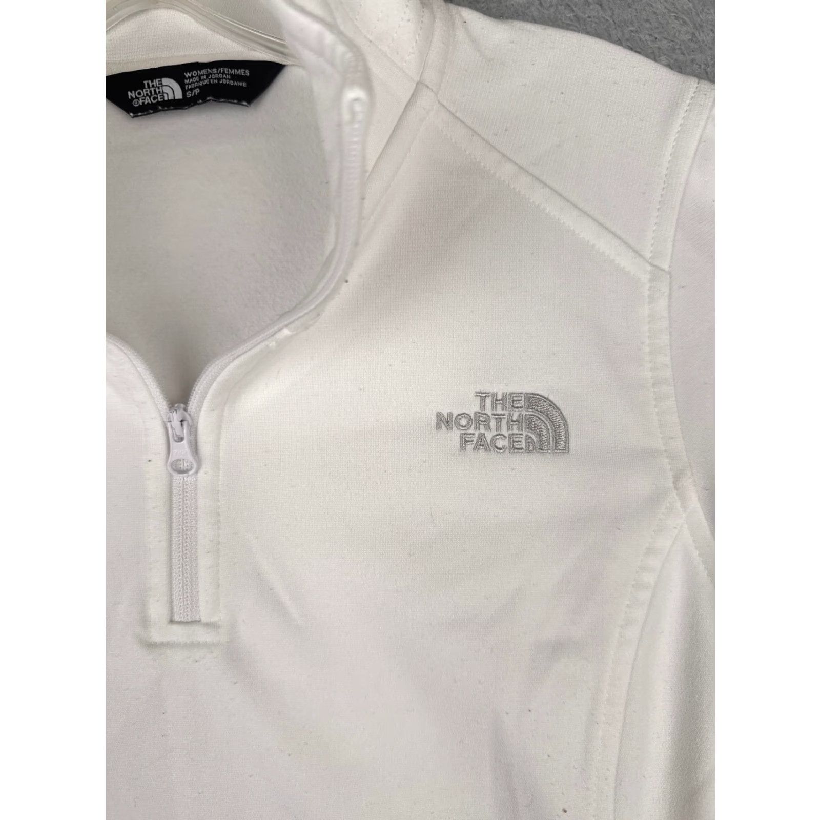 The North Face The North Face Sweater Women Small Petite White 1/4 Zip Vaporwick 100% Polyester Size S / US 4 / IT 40 - 6 Thumbnail