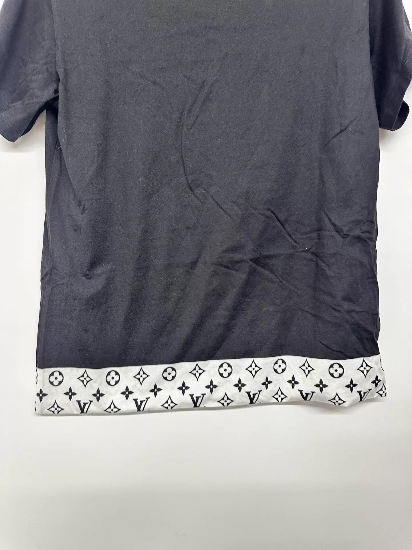 Louis Vuitton LV Short Sleeve Tee New With Tags M Size M / US 6-8 / IT 42-44 - 5 Thumbnail
