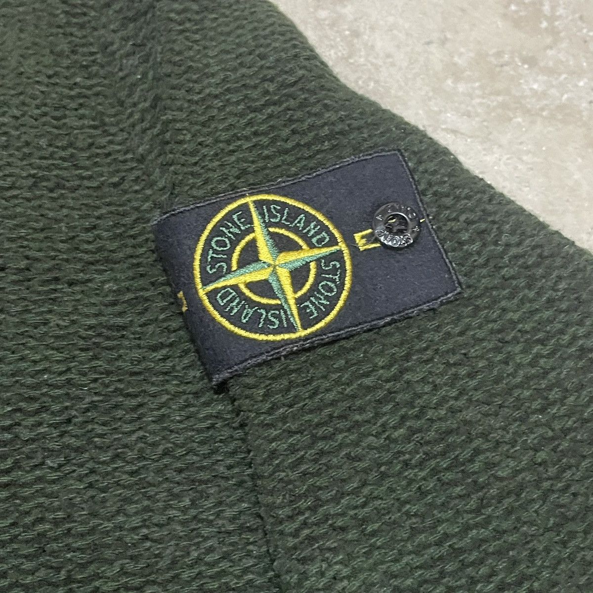 Stone Island Vintage stone island sweater crewneck Size US L / EU 52-54 / 3 - 4 Thumbnail