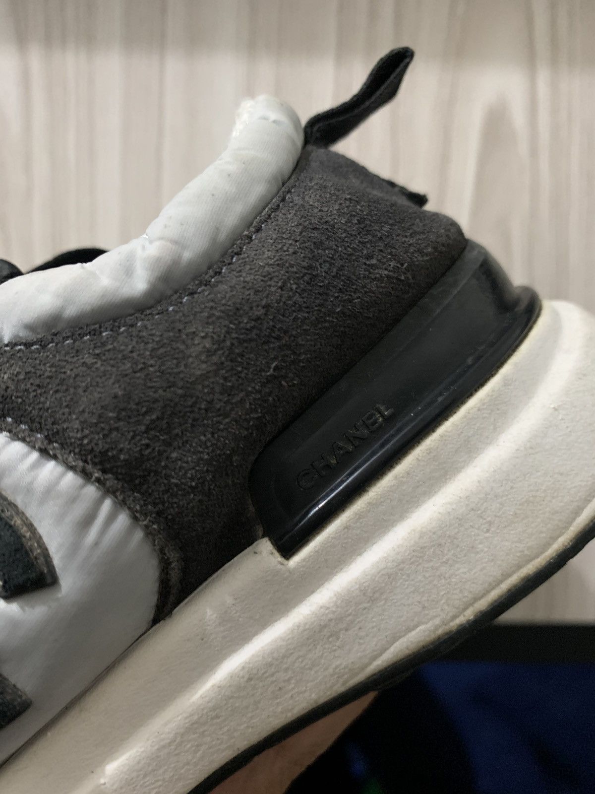 Chanel 🔥HEARING OFFER🔥Chanel CC Runner Suede Size US 6 / IT 36 - 8 Thumbnail